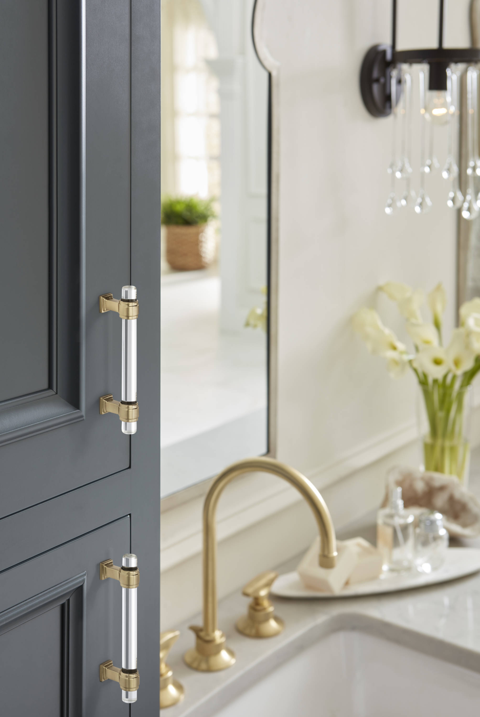 Clear and Champagne Bronze 3-3/4 Inch Bar Cabinet Pull