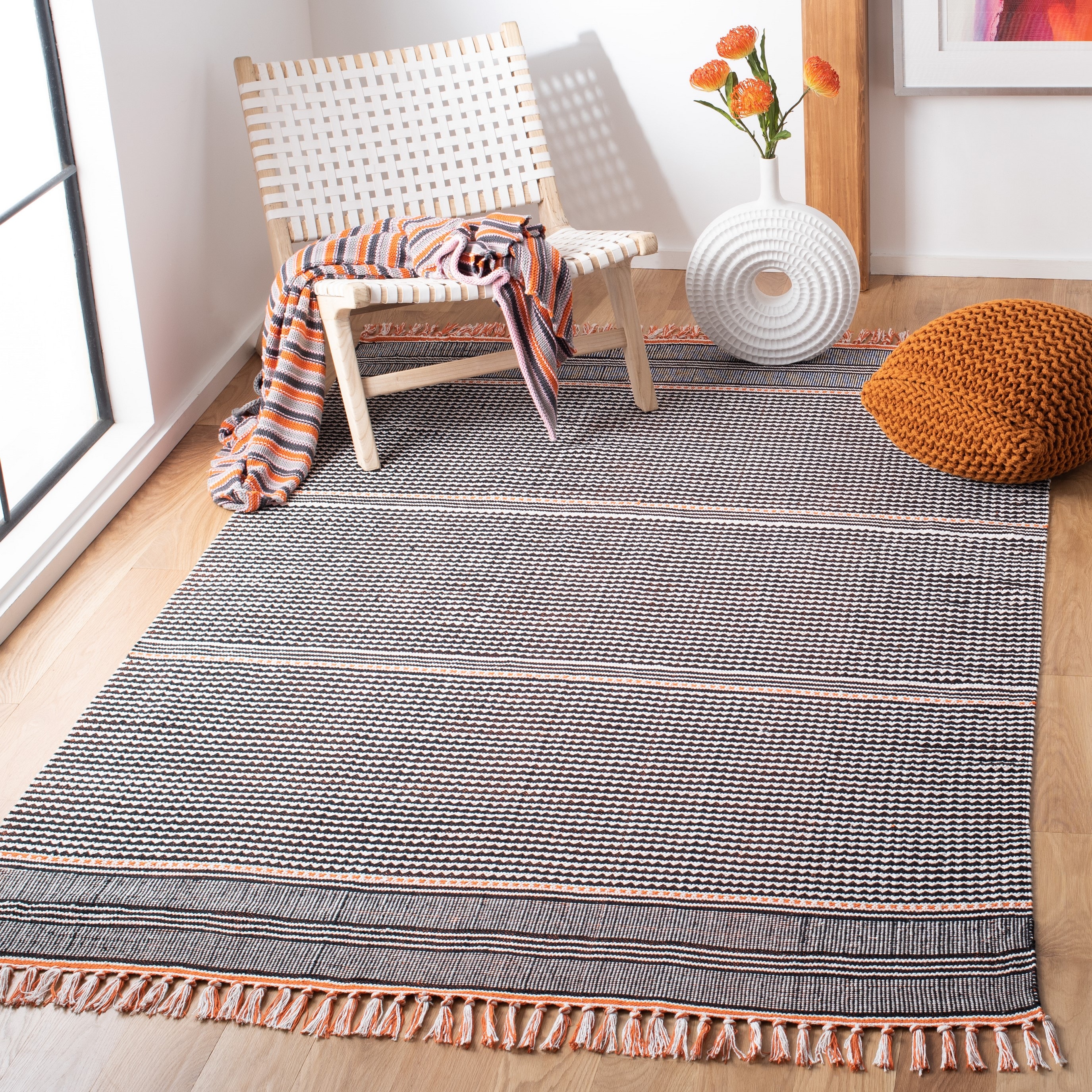 Safavieh MTK607D-3 Montauk Avalon 3 x 5 (ft) Synthetic Orange/Multi Rectangular Indoor Coastal Throw rug