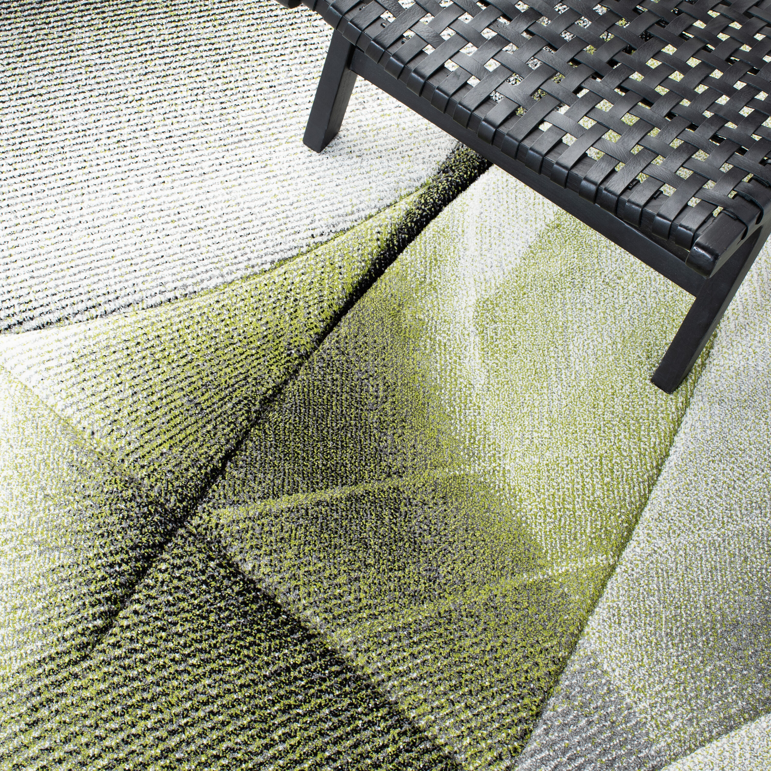 Safavieh HLW715Y-5 rugs - View #7