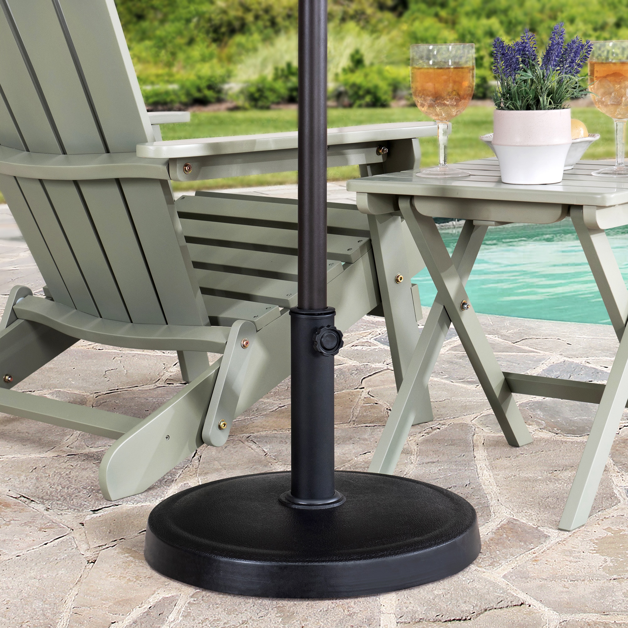 Sunjoy 1-in to 1-1/2-in Black Steel Patio Umbrella Base in the Patio ...