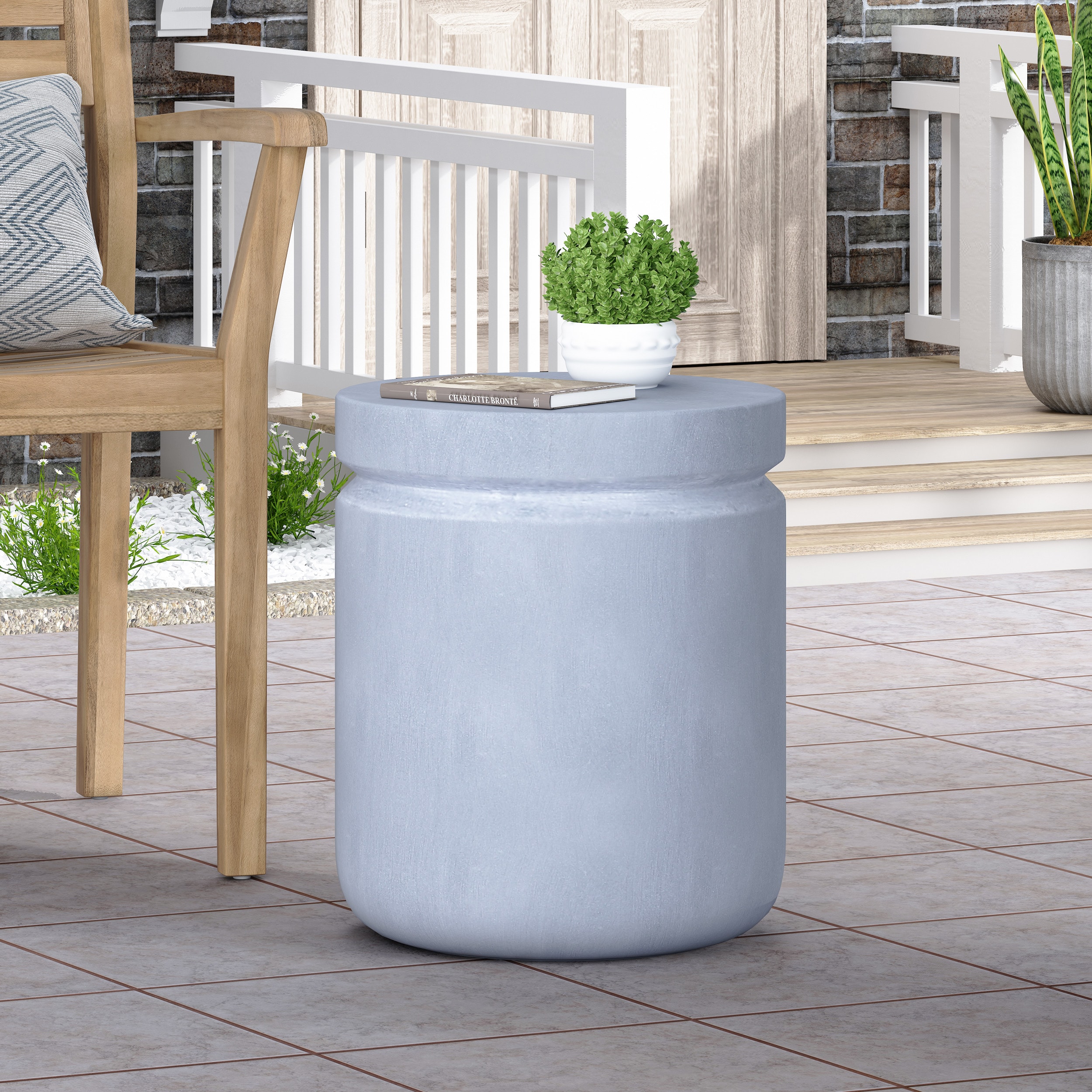 ModernLuxe L3P-73439.00 Outdoor Concrete End Table