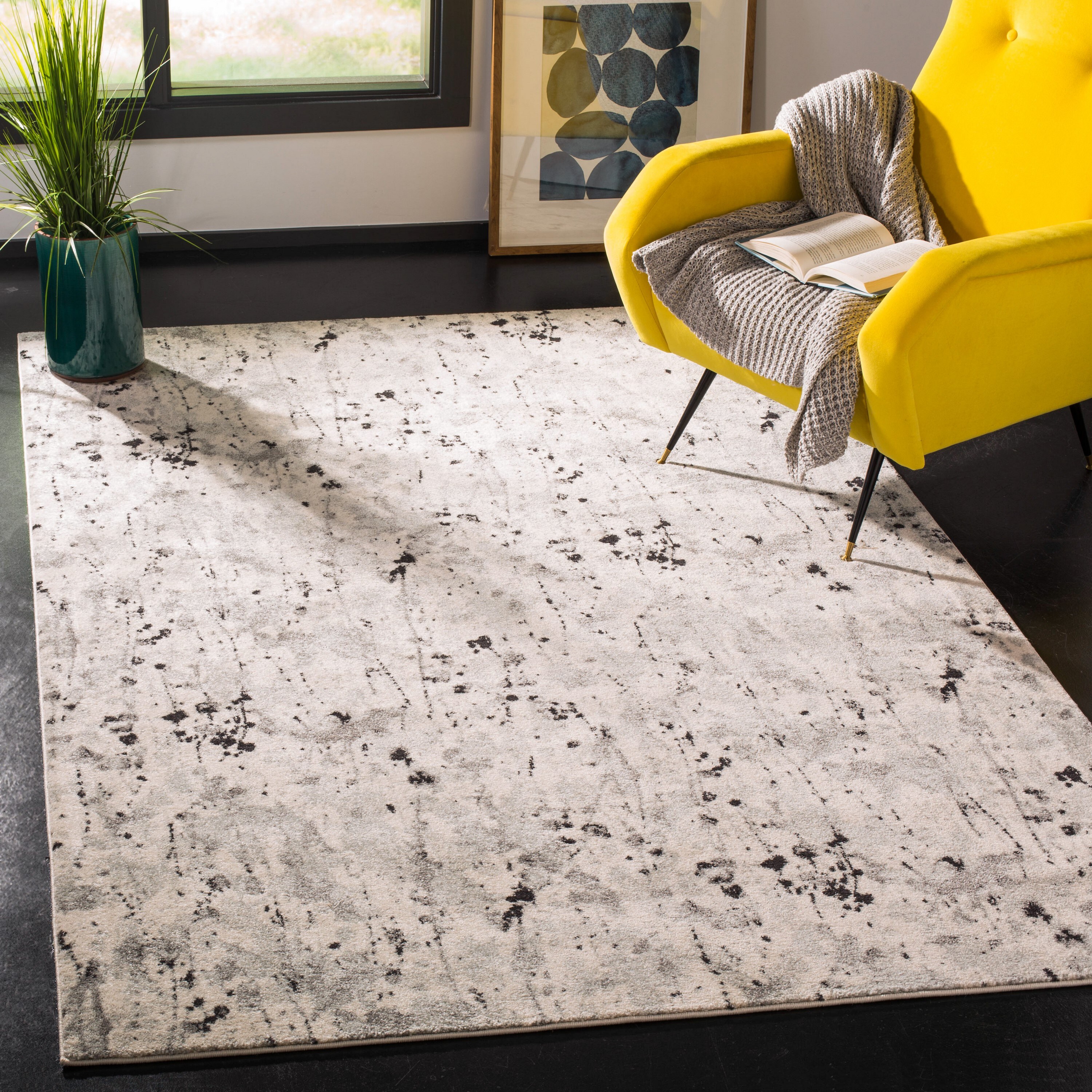 Safavieh EVK284F-3 Evoke Dolance 3 x 5 (ft) Loomed Synthetic Ivory/Gray Rectangular Indoor Abstract Bohemian/Eclectic Throw rug