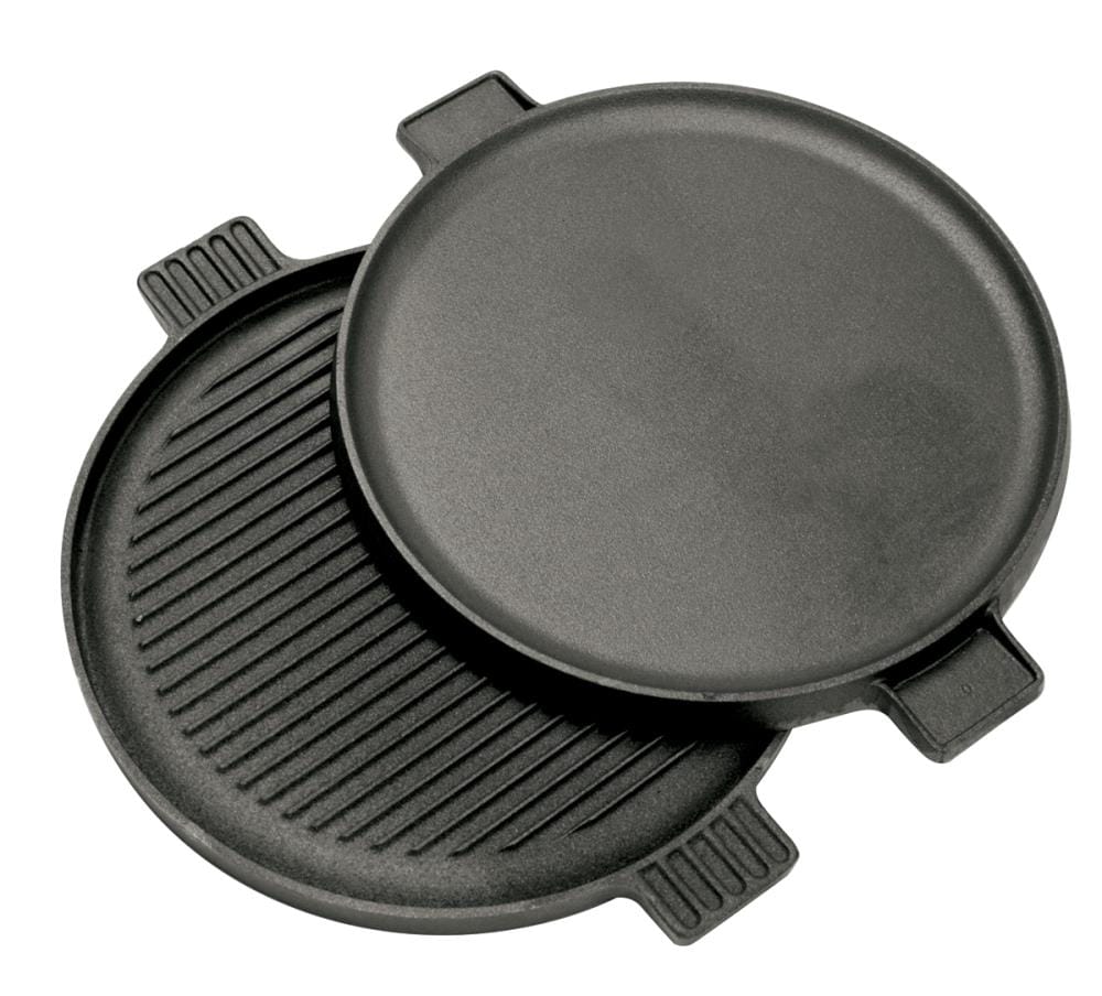 Bayou Classic 14-in Cast Iron Skillet with Pour Spouts and Helper Handle,  Black in the Cooking Pans & Skillets department at