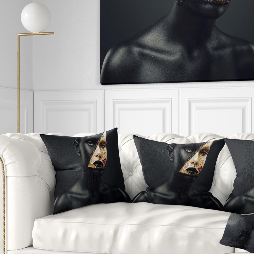 Designart CU9301-18-18 18-in x 18-in Black Indoor Decorative Pillow