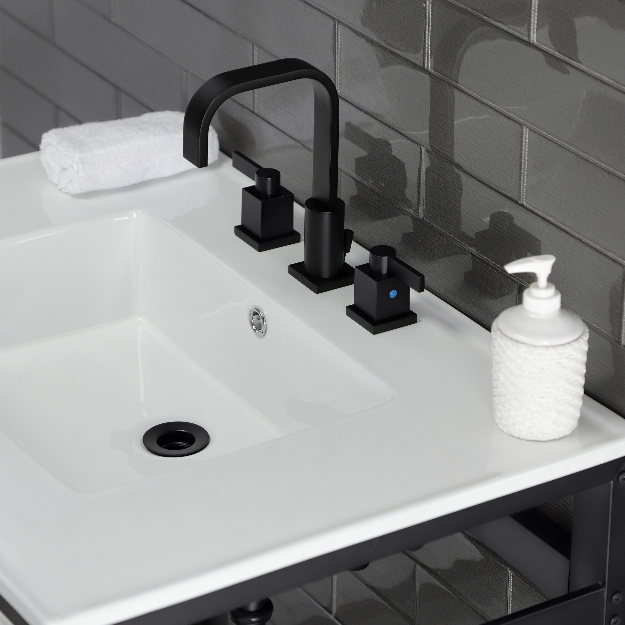 Kingston Brass WLVWP3122W8B0 Bath-Sink - View #9
