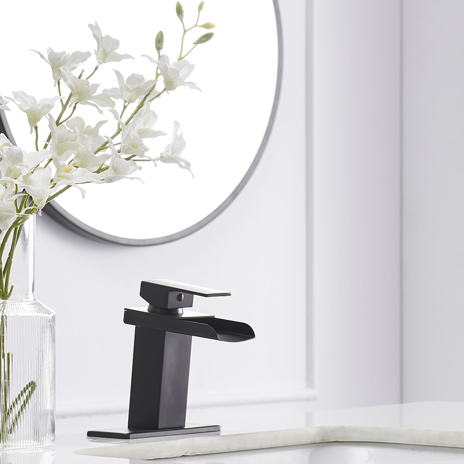 Matte Black Single Handle Waterfall Bathroom Faucet