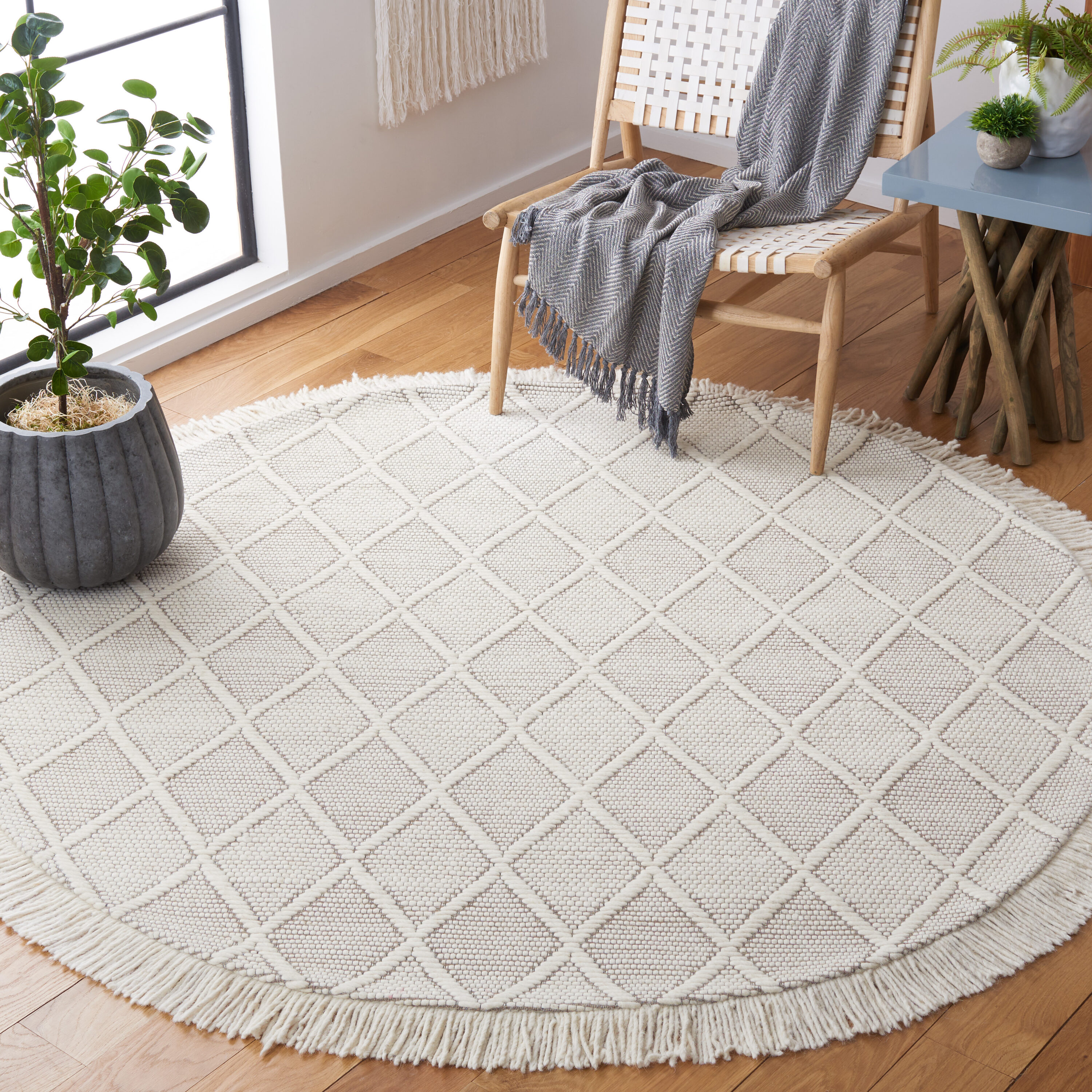  Natura 868 Ivory/Brown Contemporary 6ft x 6ft Round Rug