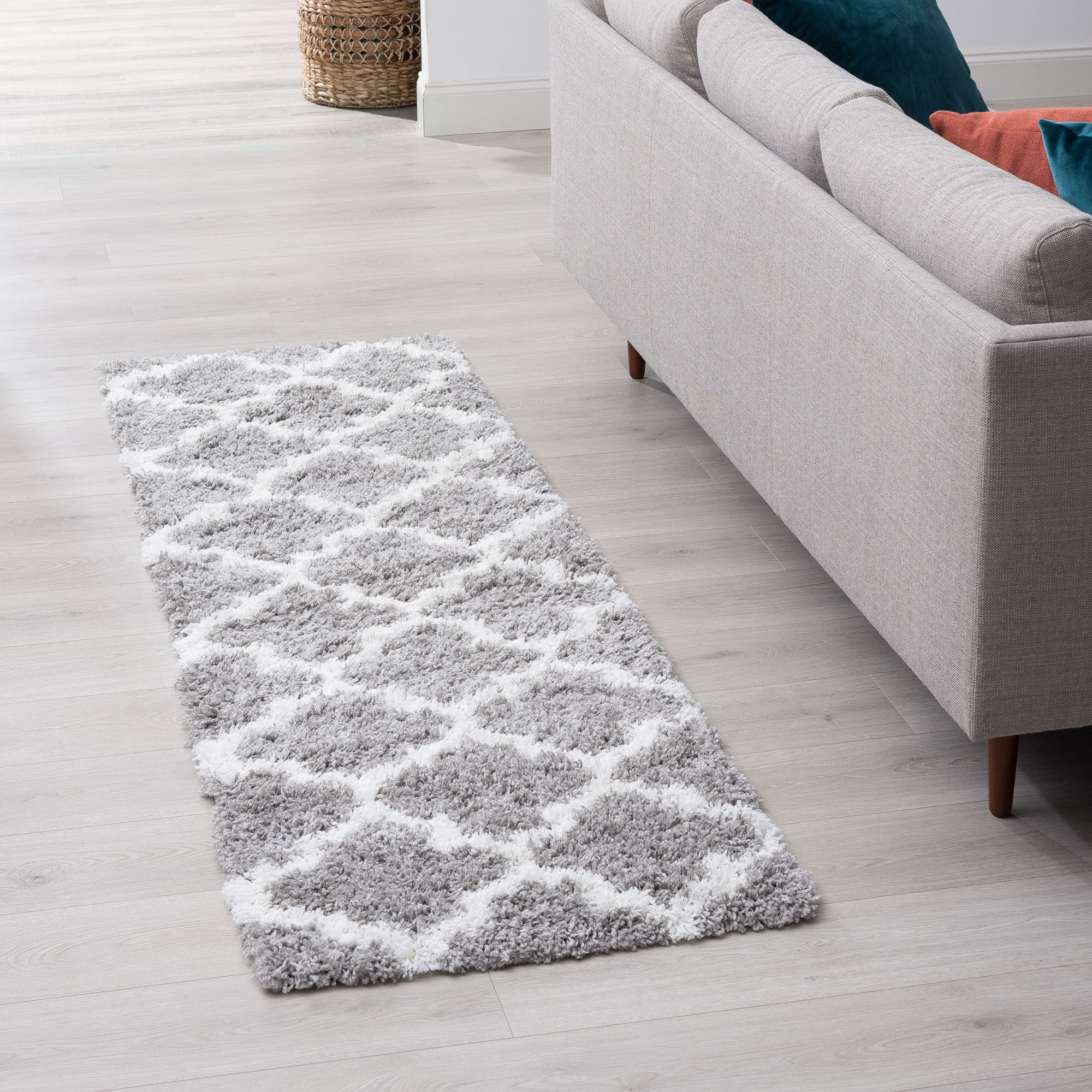 Tayse JRS1302 2X8 Jersey Shag 2 x 8 (ft) Loomed Polypropylene Silver Rectangular Indoor Runner rug