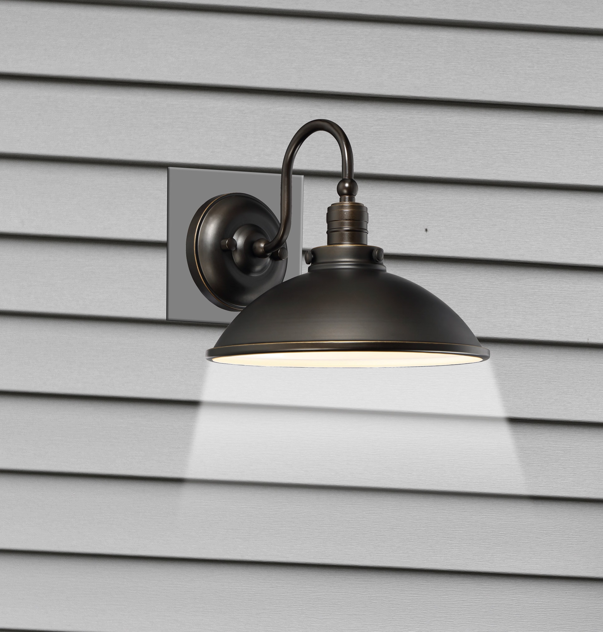 Minka Lavery 71169-143C-L Baytree Lane 1 -Light 9.75-in H Oil-rubbed Bronze Hardwired Dark Sky Outdoor Wall Light