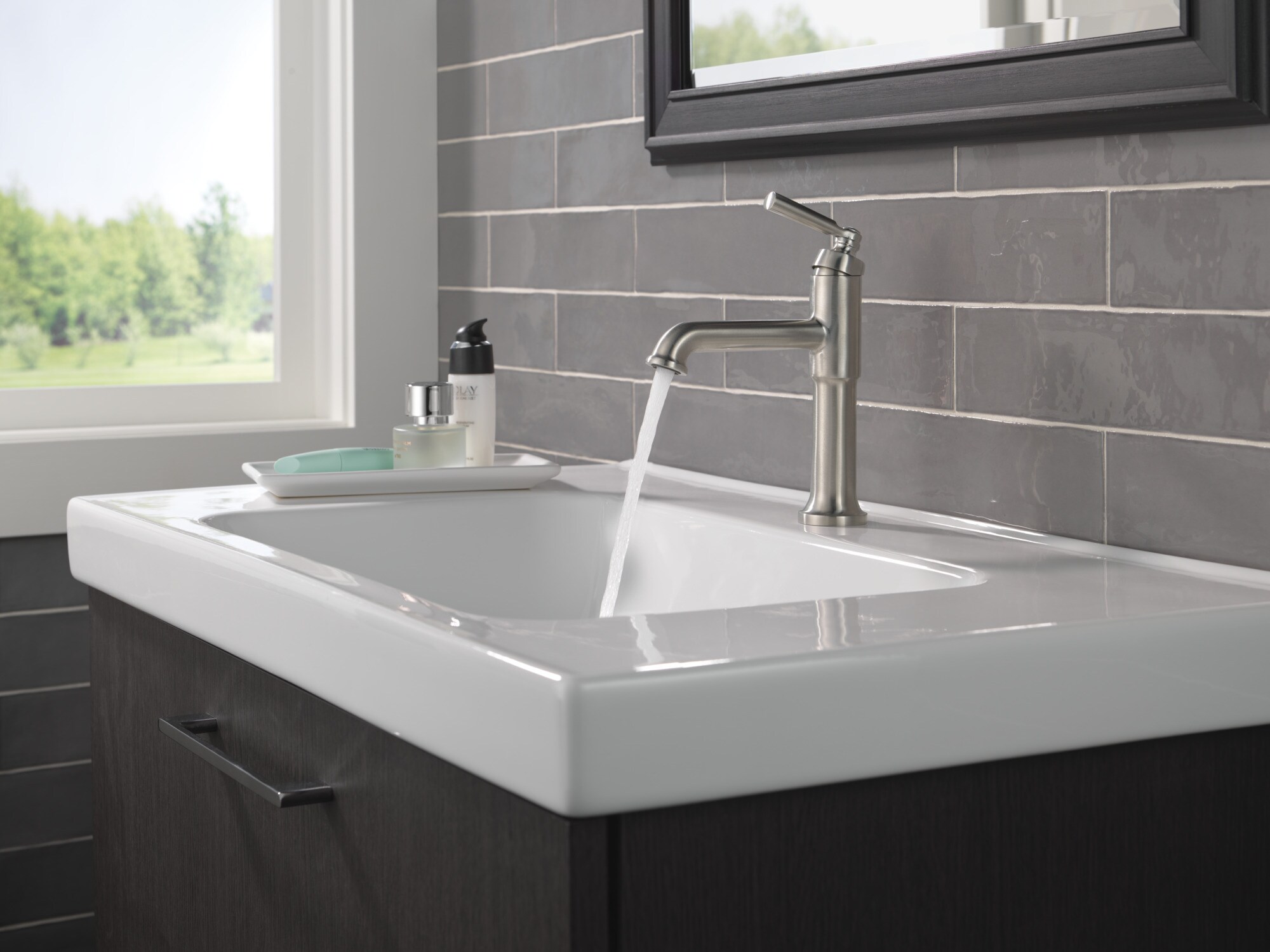 Delta 536-SSMPU-DST Lavatory-Faucets - View #2