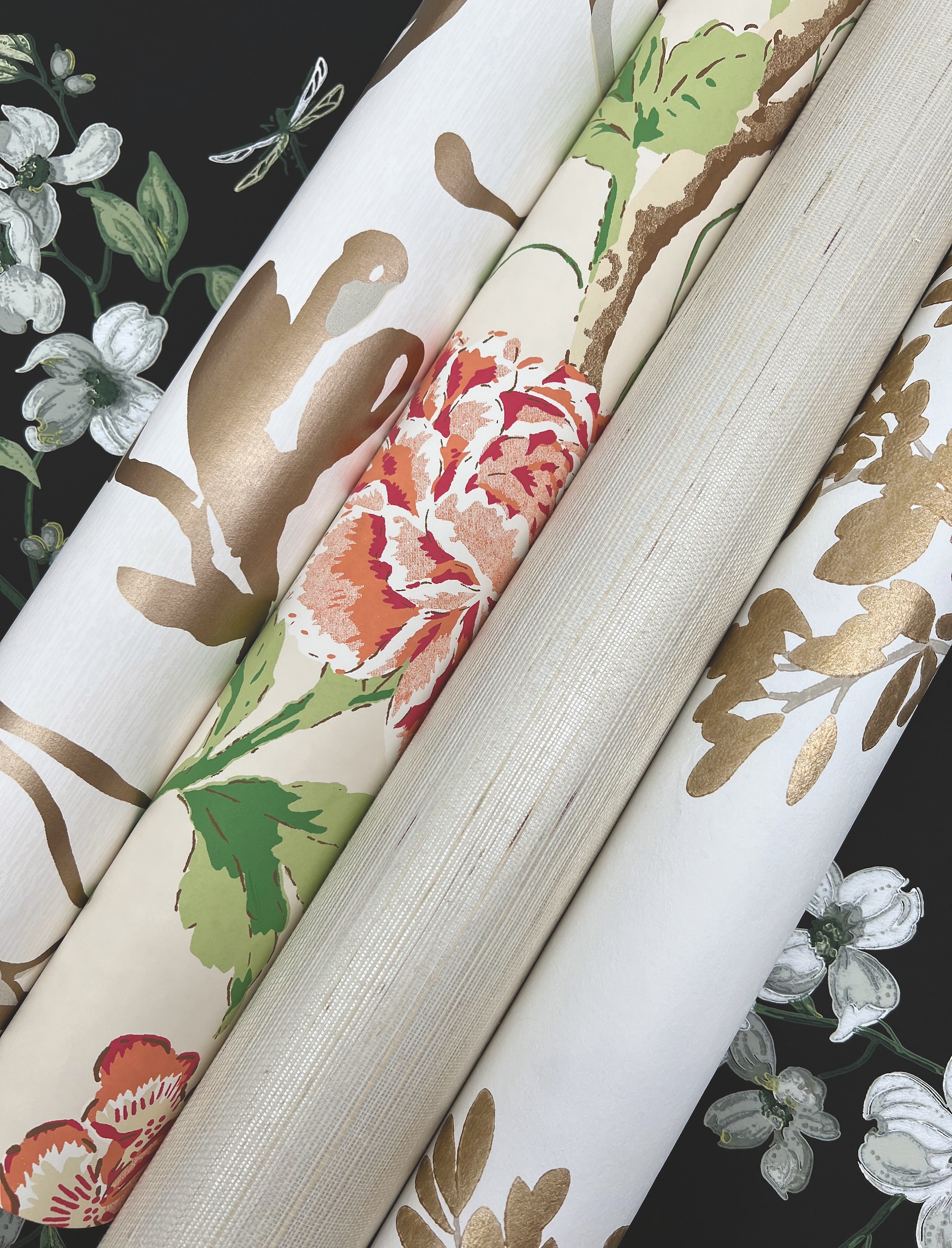 York Wallcoverings BL1732 60.8-Sq. Feet Gold Non-woven Novelty Unpasted Wallpaper