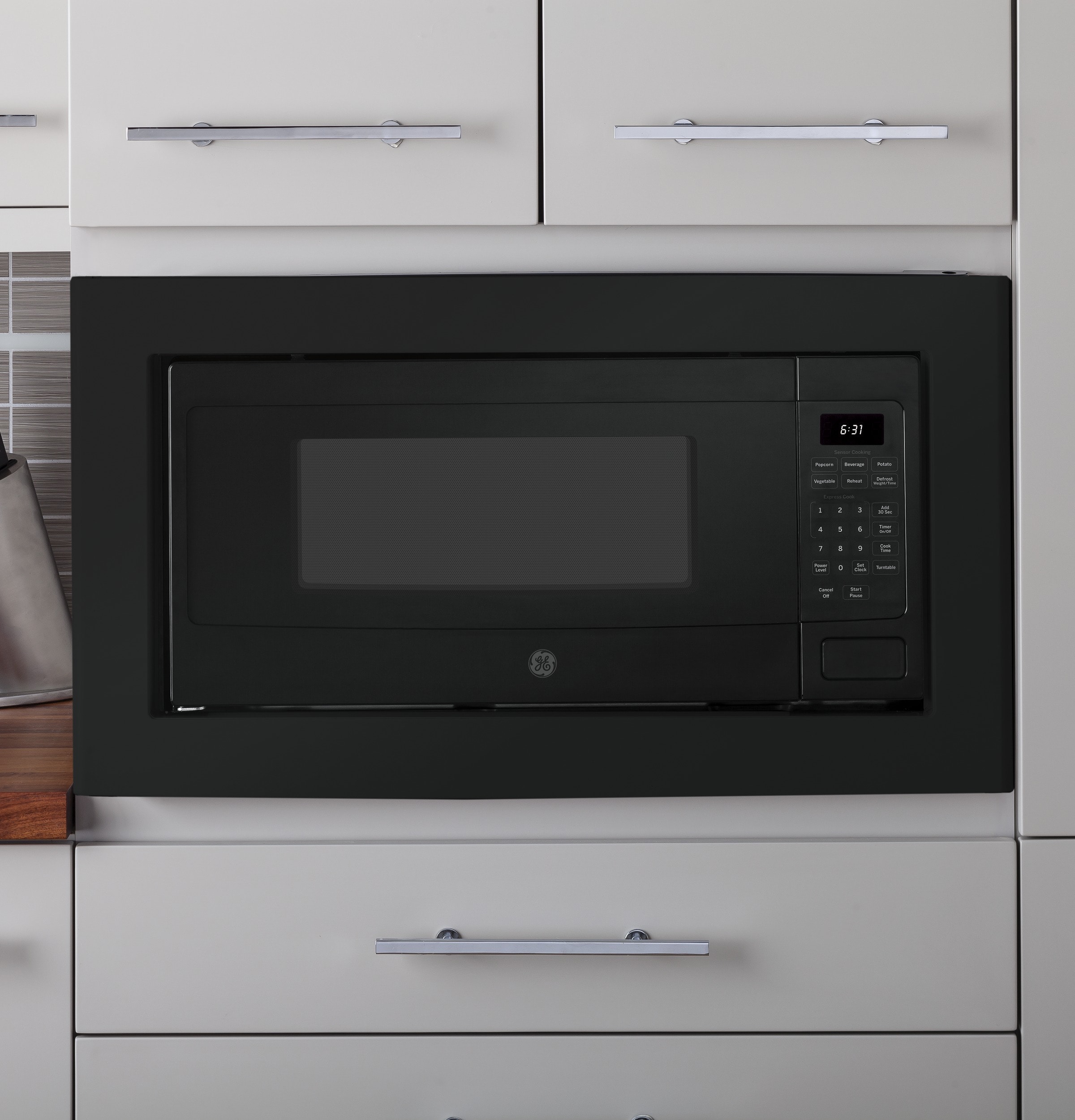 GE Profile 1.1-cu ft 800-Watt Sensor Cooking Controls Countertop