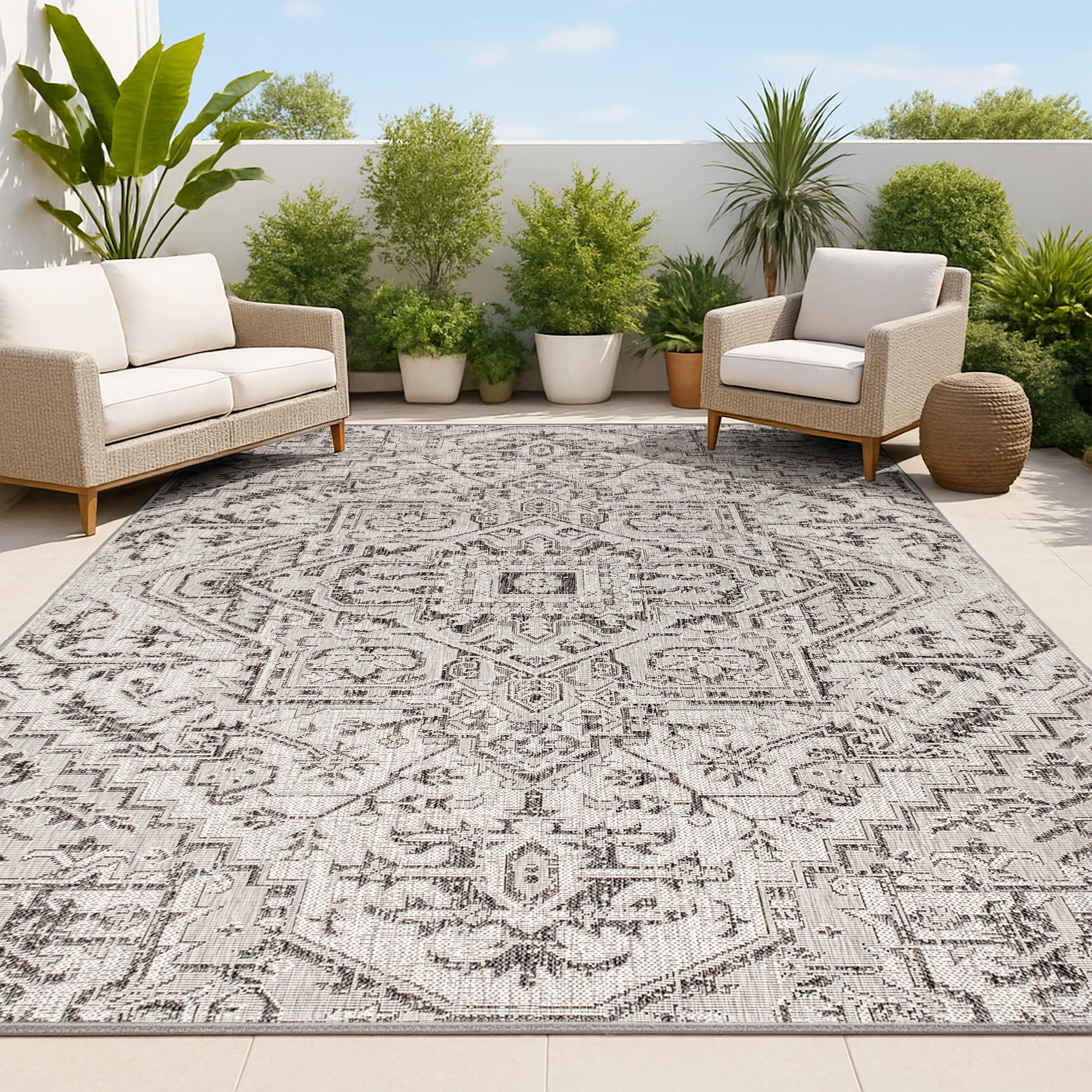JONATHAN  Y SMB105D-8 Santa Monica Estrella Textured Weave 8 x 10 (ft) Loomed Polypropylene Black/Gray Rectangular Indoor/Outdoor Border Coastal Area rug