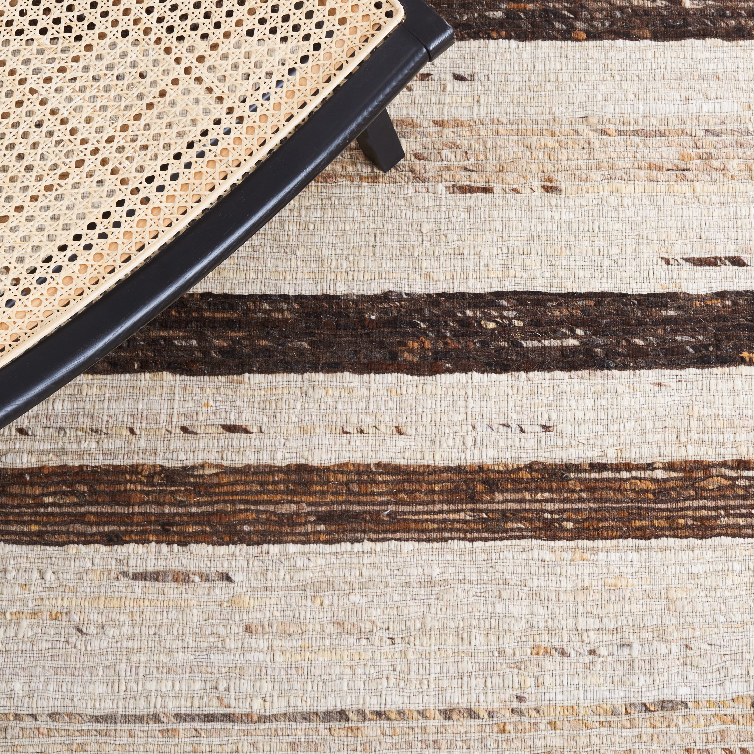 Safavieh MRB225T-4 rugs - View #4