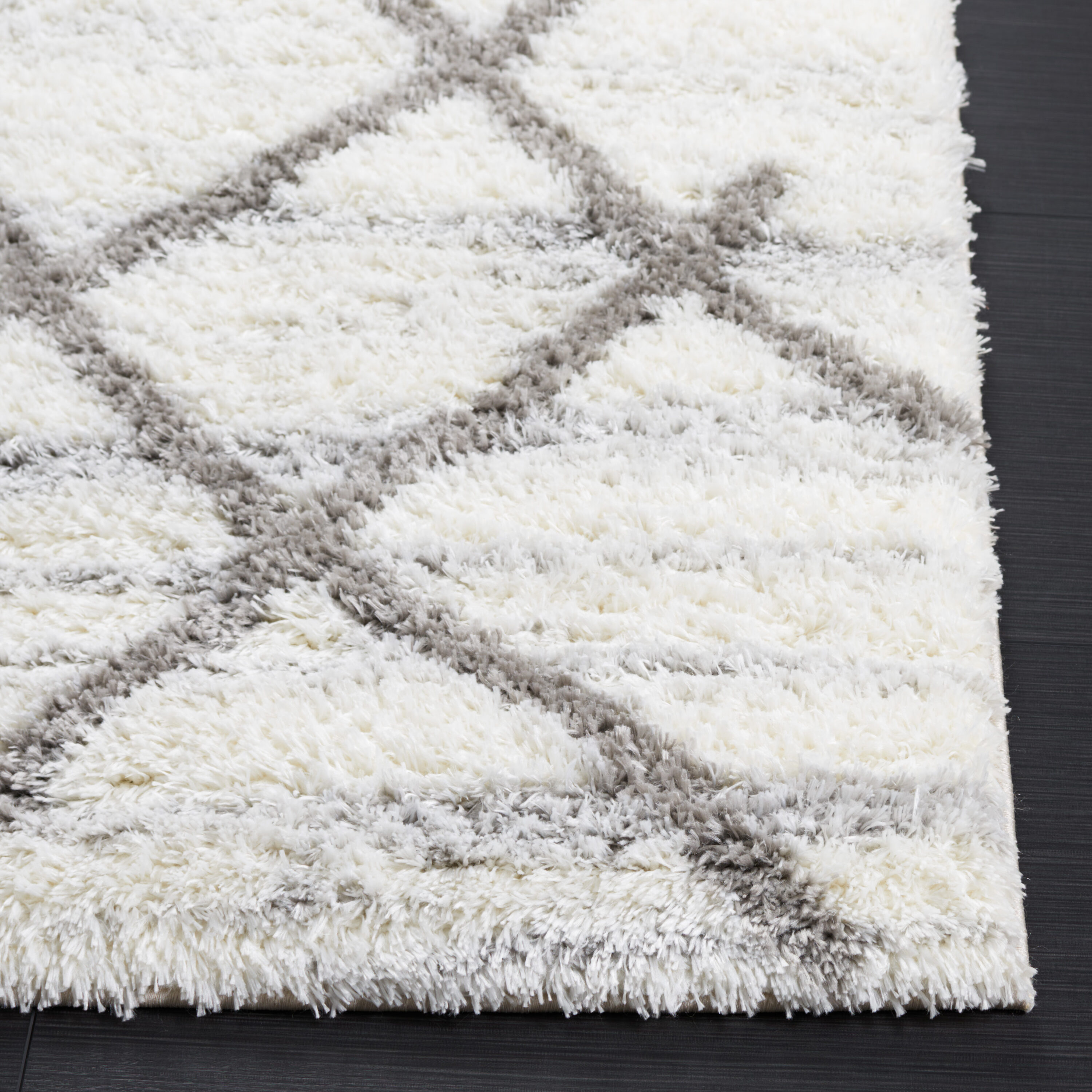 Tahoe Gray and White Geometric Shag Area Rug