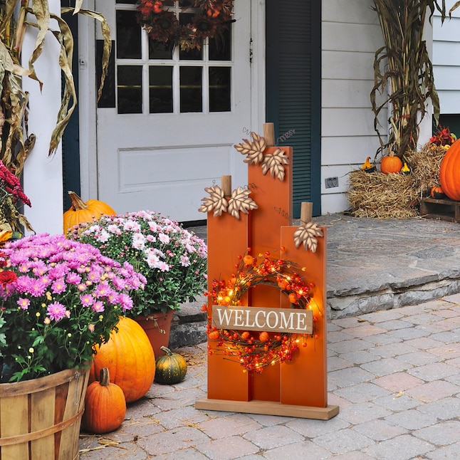 Glitzhome 30-in Lighted Pumpkin Free Standing Decoration in the Fall ...