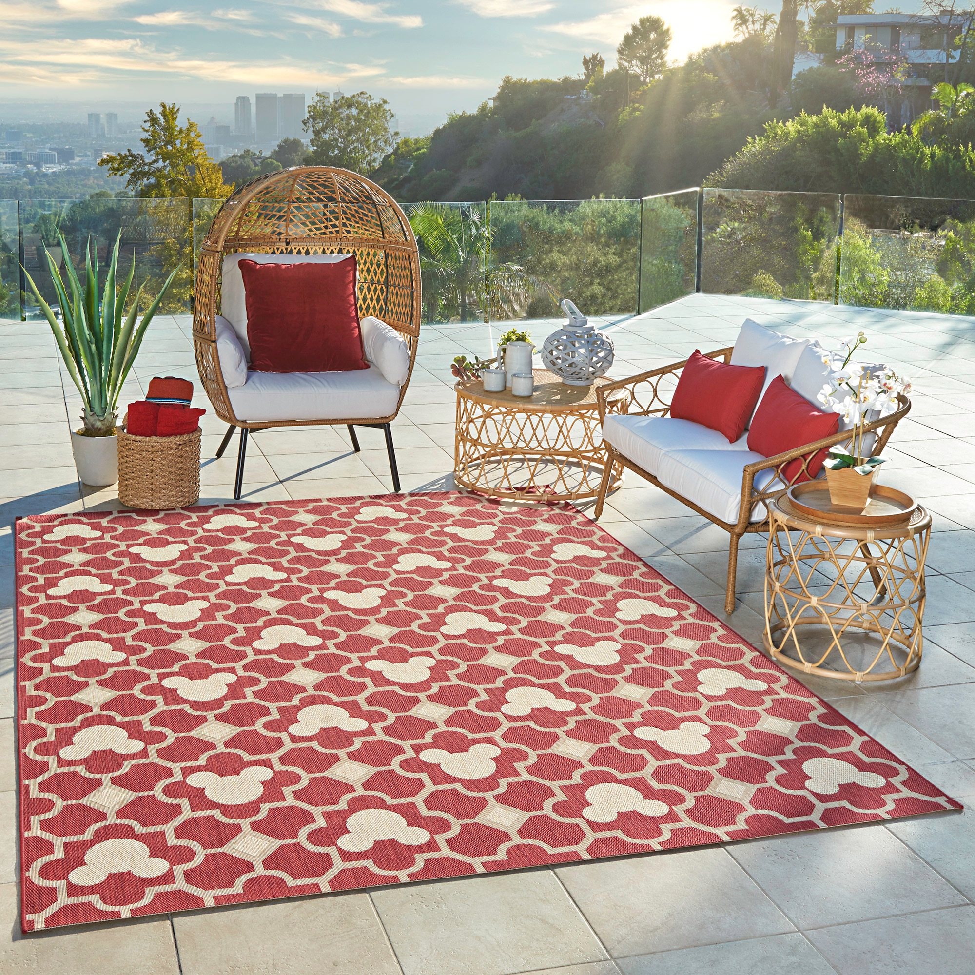 Disney 36803 8 x 10 (ft) Flatweave Polypropylene Red Rectangular Indoor/Outdoor Geometric Coastal Area rug