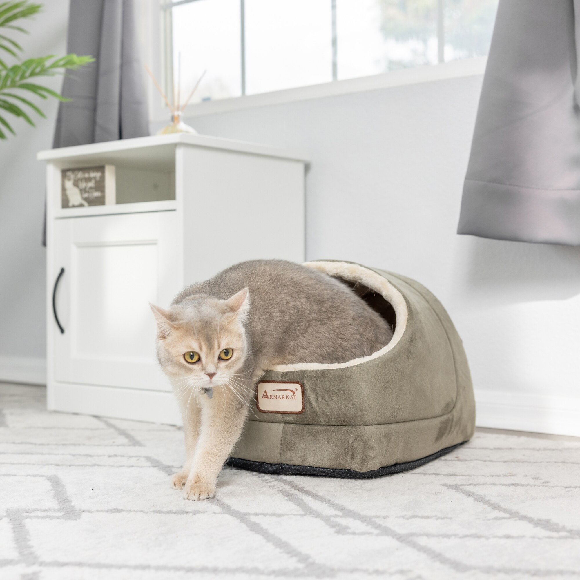 Small Laurel Green and Beige Suede Cat Bed with Fiberfill