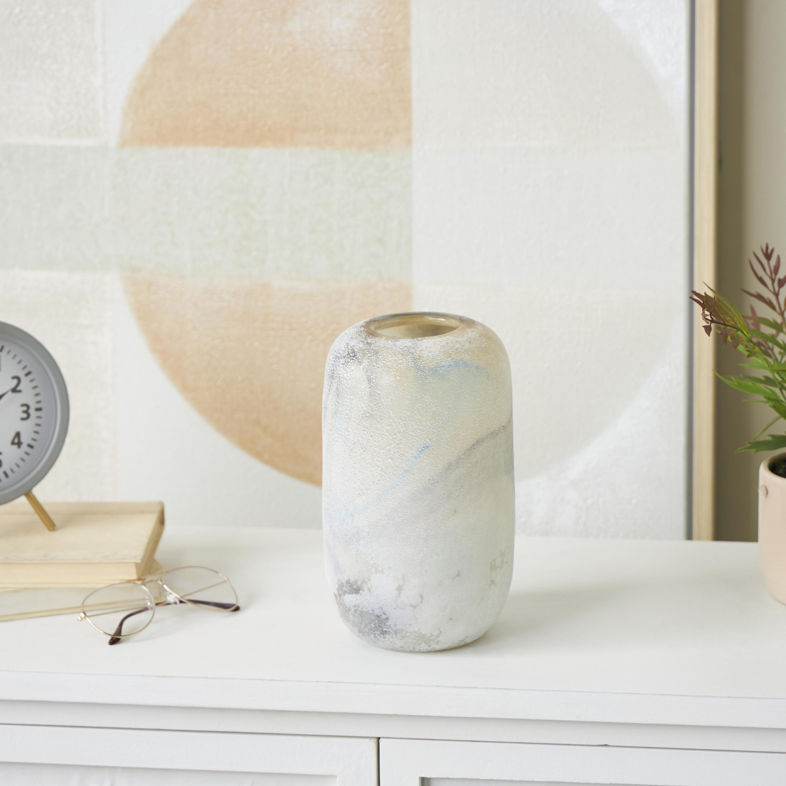 Grayson Lane 823483 Off-white Glass Modern Vase