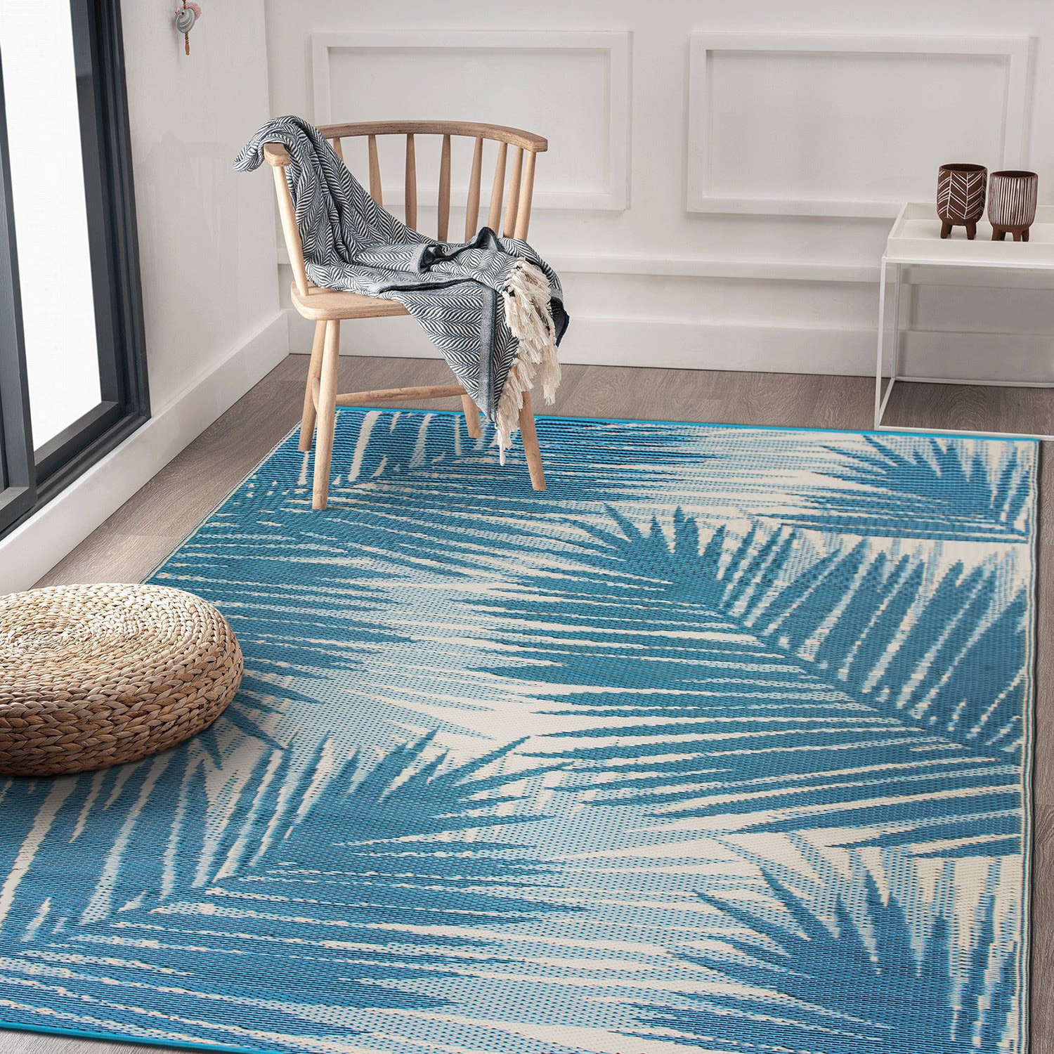 Tropical Blue Floral Reversible Synthetic Outdoor Area Rug