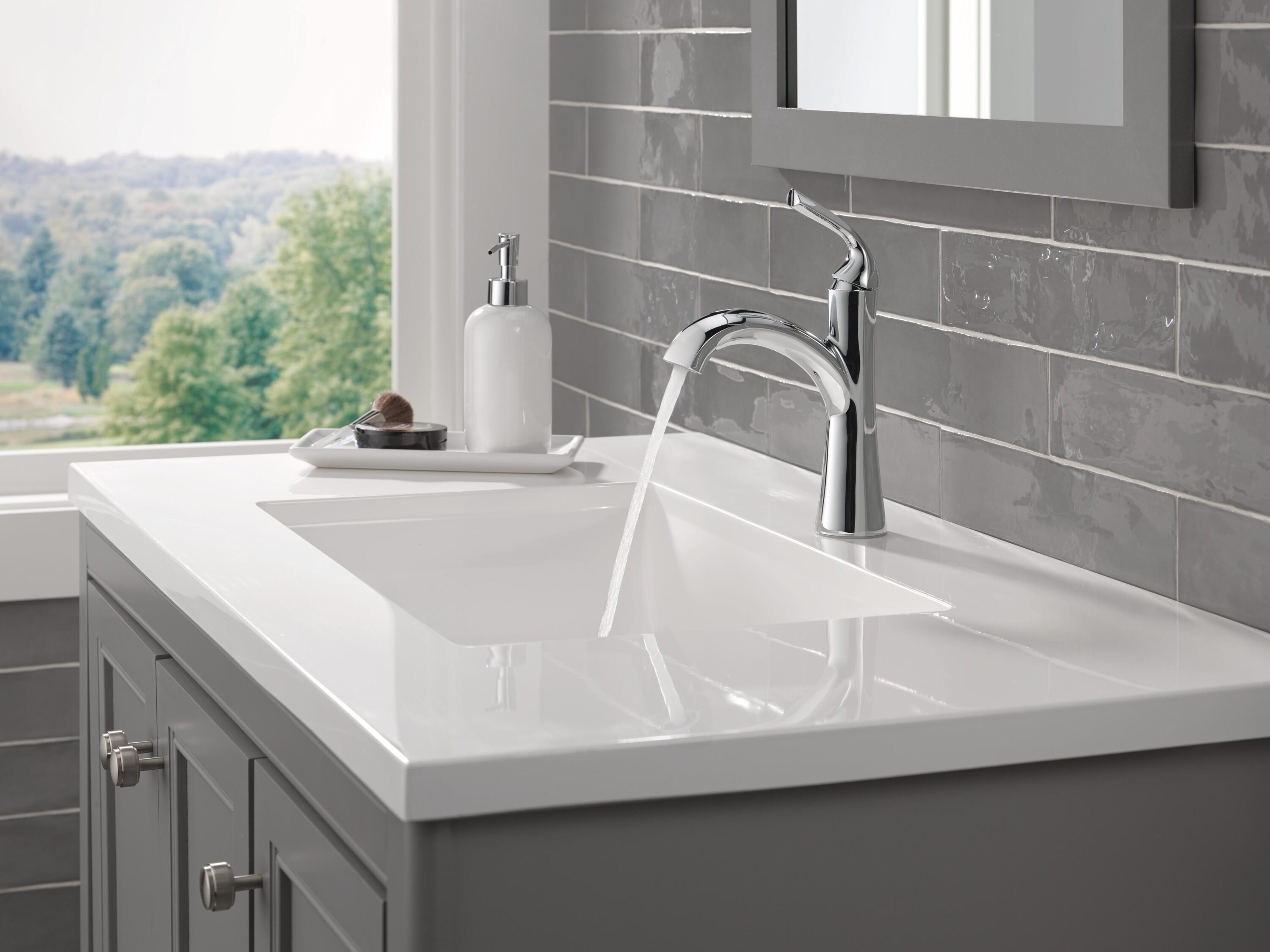 Delta 15847LF Lavatory-Faucets - View #6