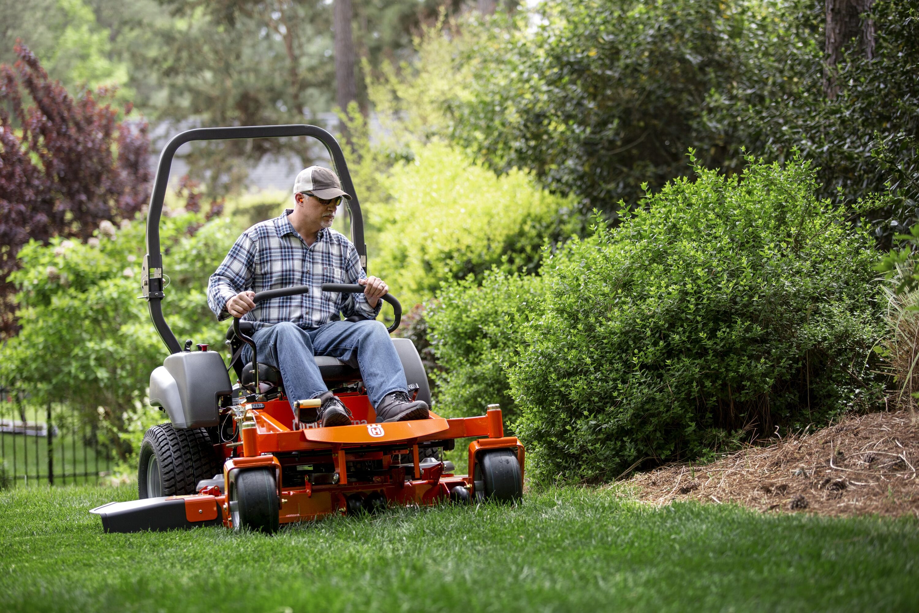 Husqvarna MZ54 54in 24HP Vtwin Zeroturn Lawn Mower at