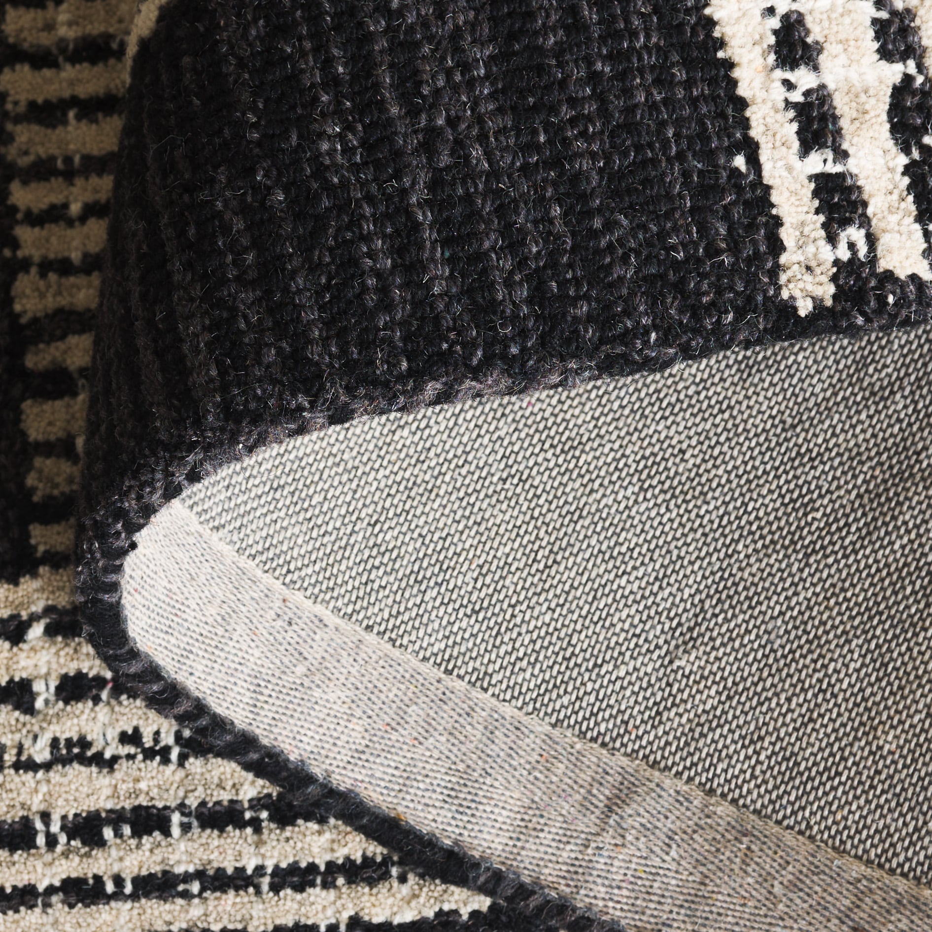 Safavieh PNE502H-4 rugs - View #6
