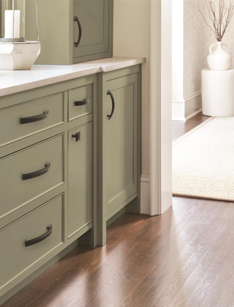 Matte Black Modern Cabinet and Drawer Pull with Mounting Hardware