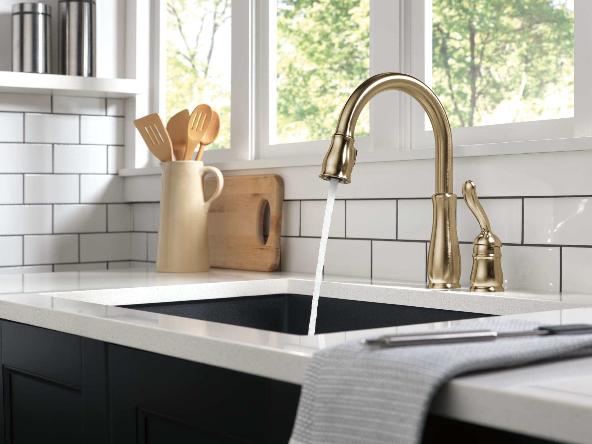 Delta 978-CZ-DST Kitchen-Faucets - View #11
