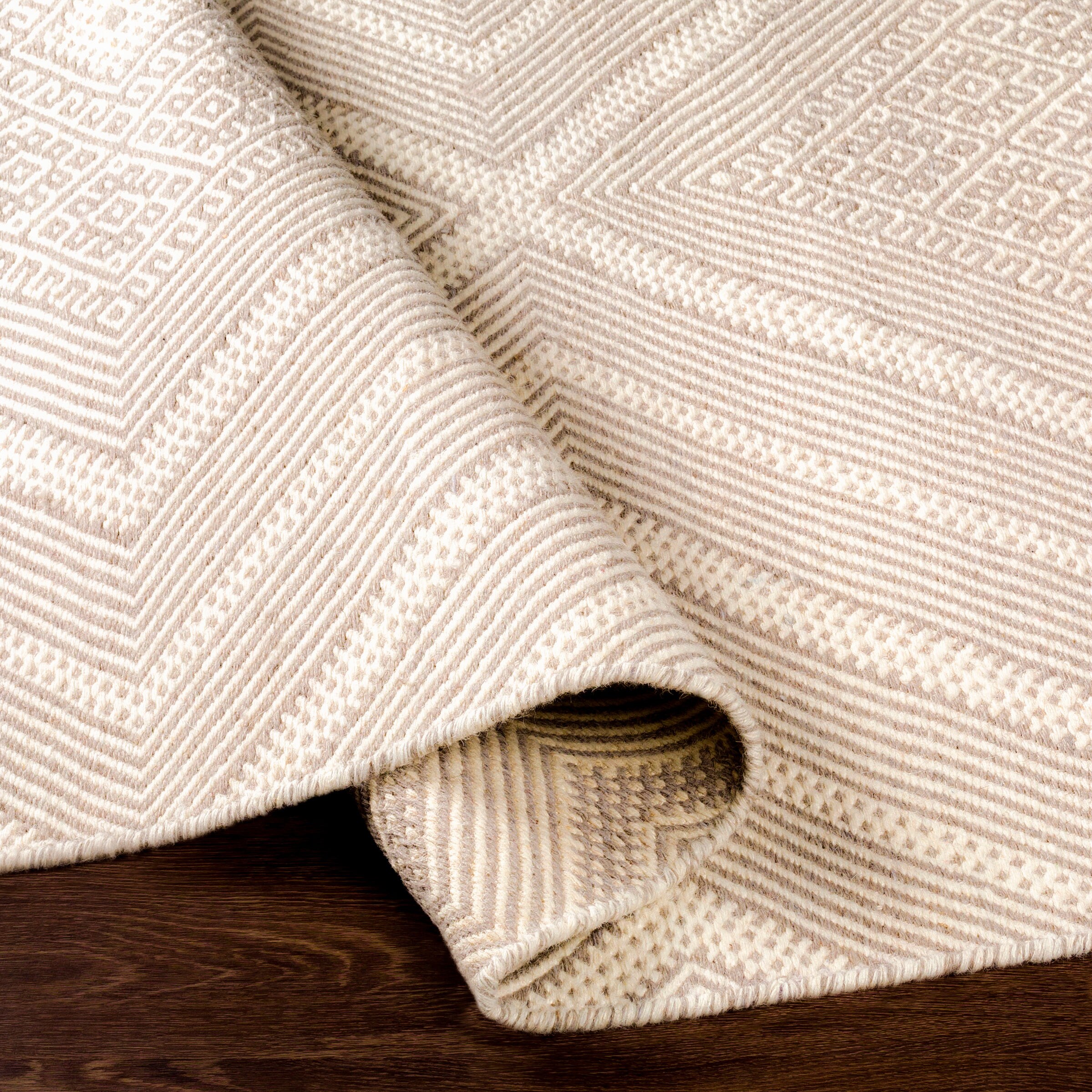 Surya MDI2309-3656 rugs - View #4