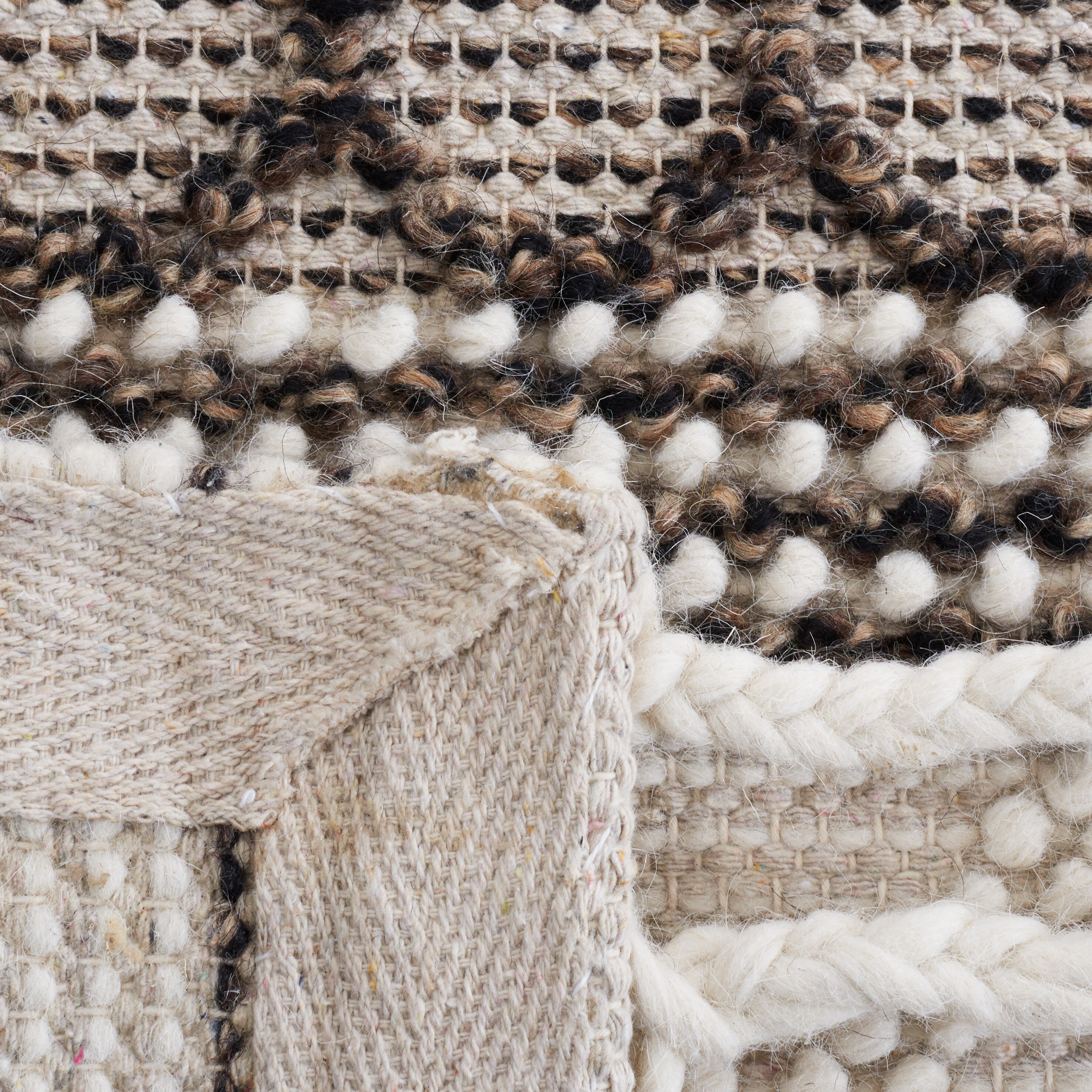 Safavieh NAT340A-5 rugs - View #3