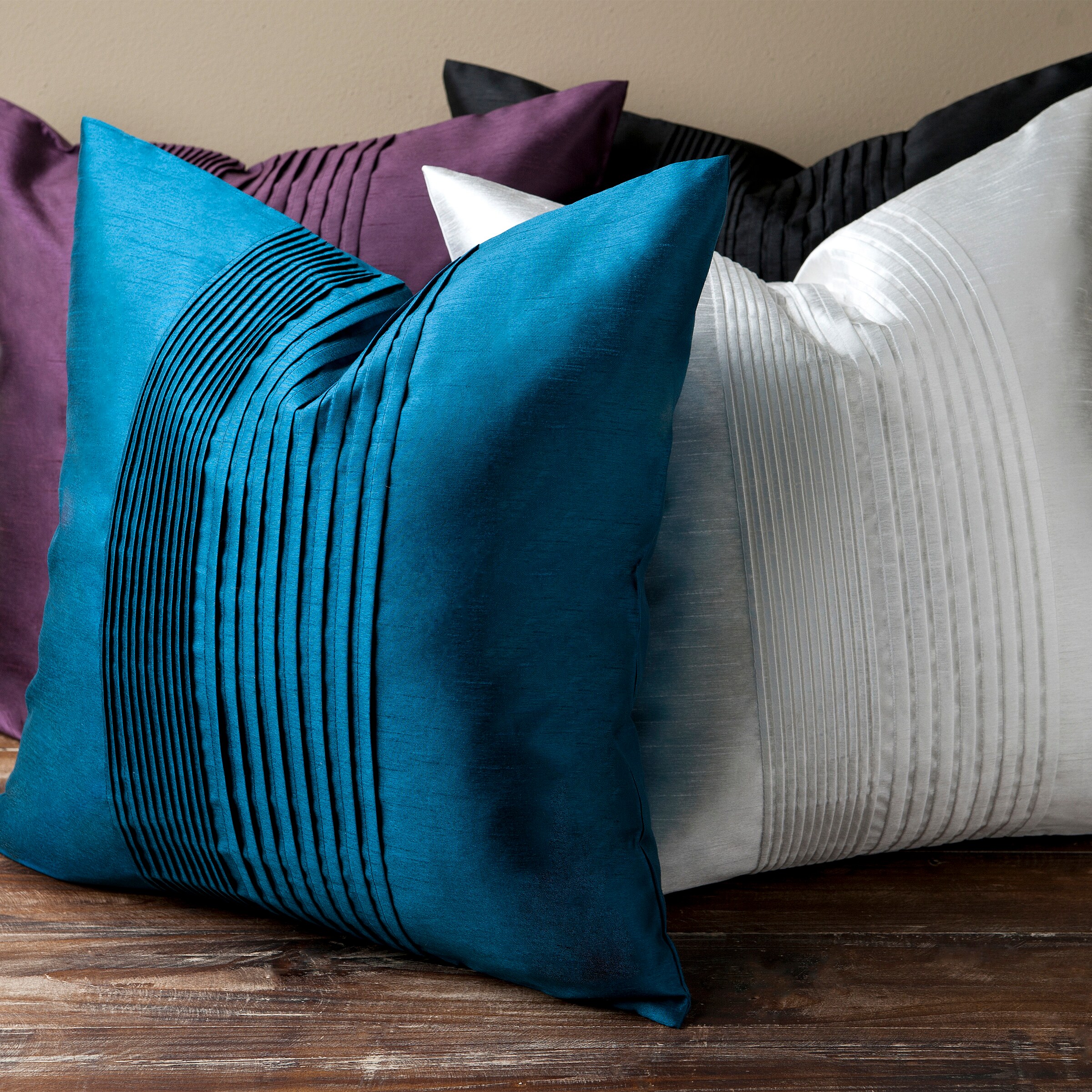 Livabliss HH024-2222 Accent-Pillows - View #2