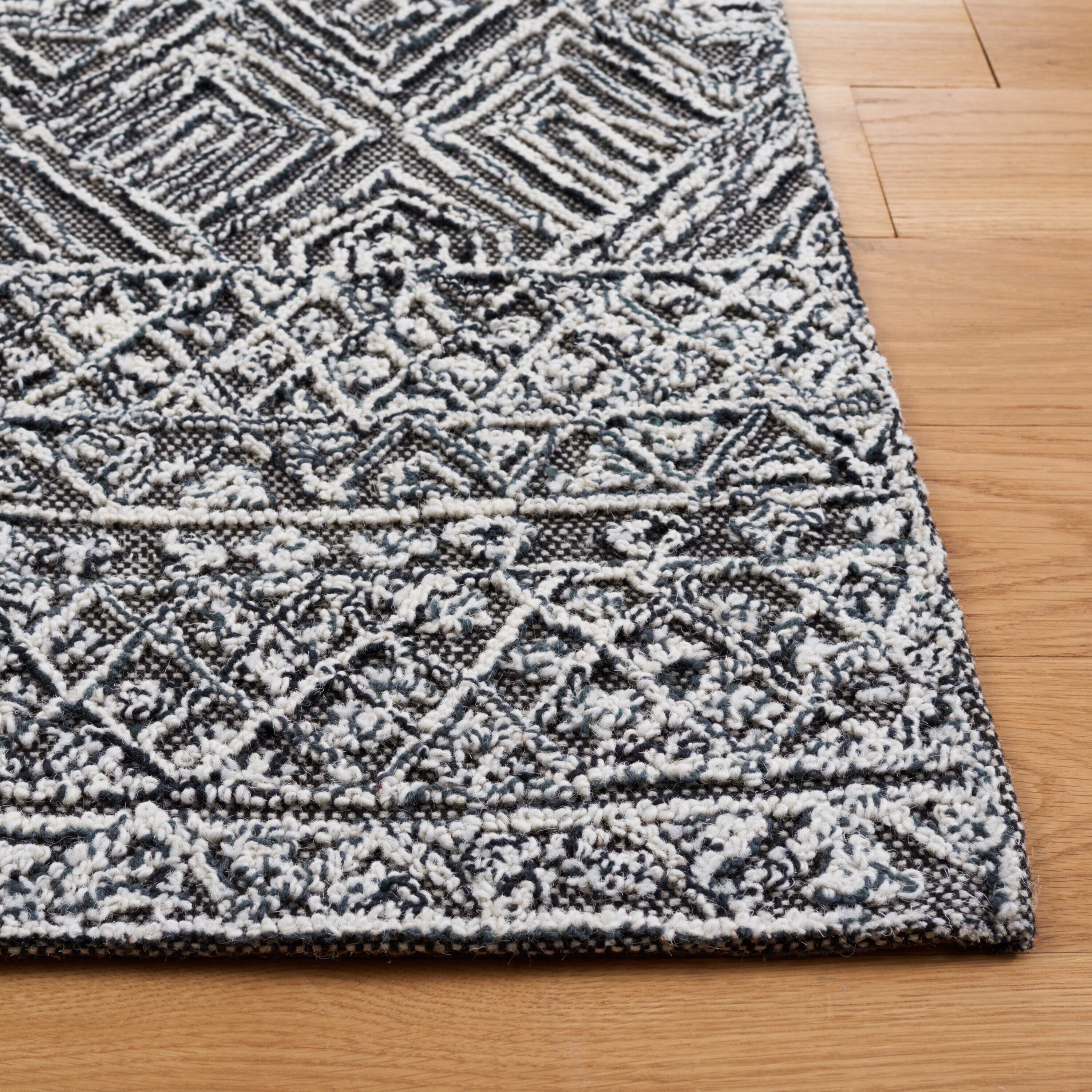 Safavieh TXT201Z-4 rugs - View #5