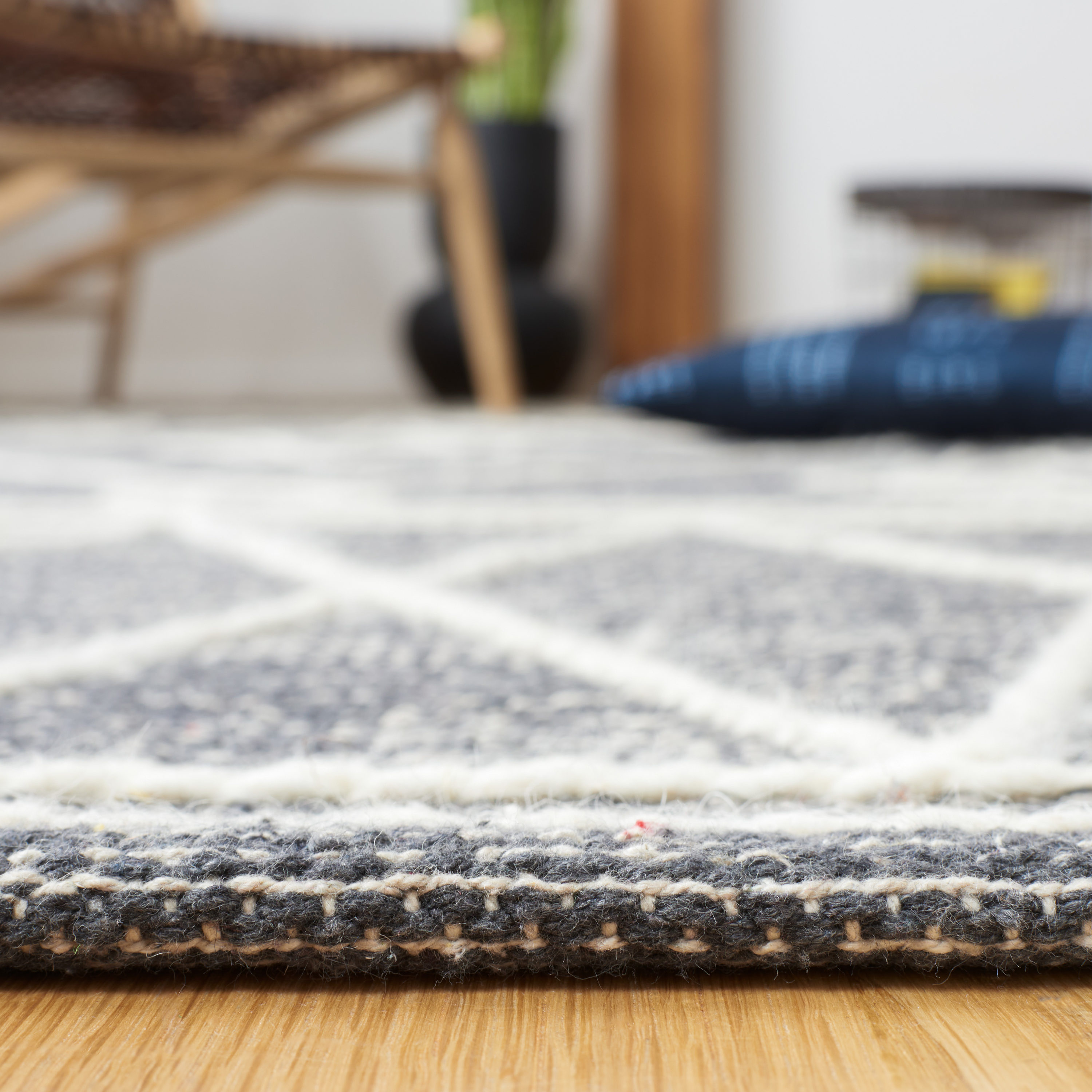 Safavieh KLM852H-6SQ rugs - View #6