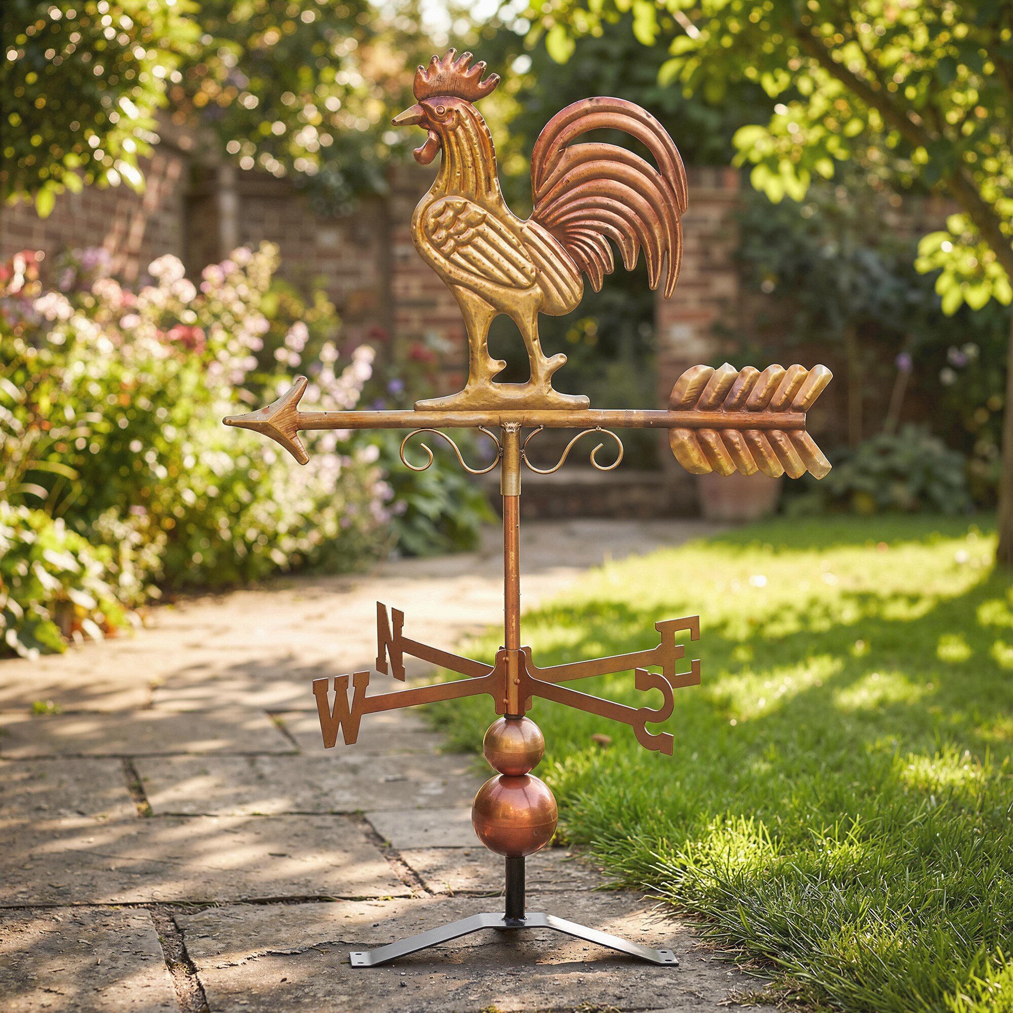 Outsunny Metal Rooster Weathervane Roof Mount Wind Direction