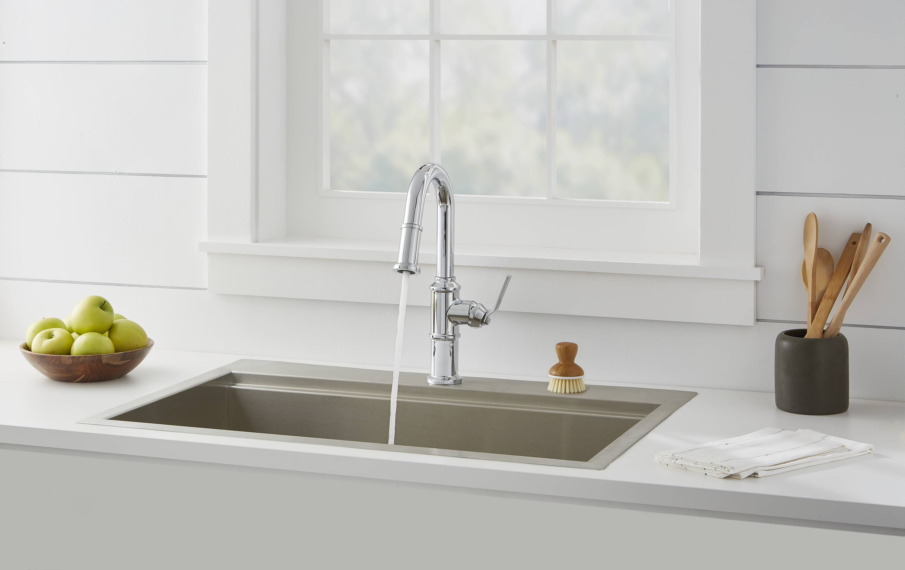 Gerber D150537 Kitchen-Faucets - View #4