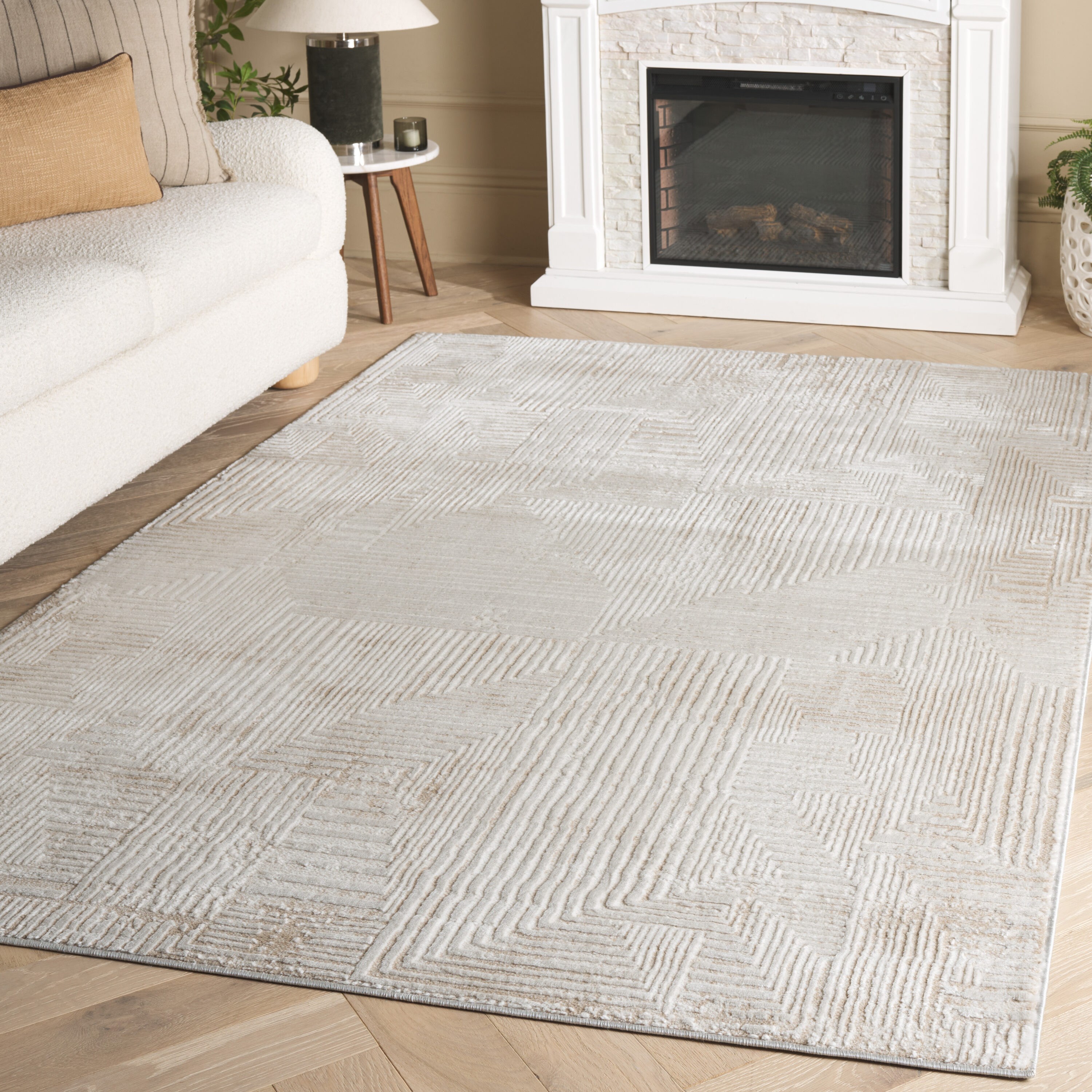 Eternal 240A Ivory/Beige 5 x 8 Rectangular Area rug