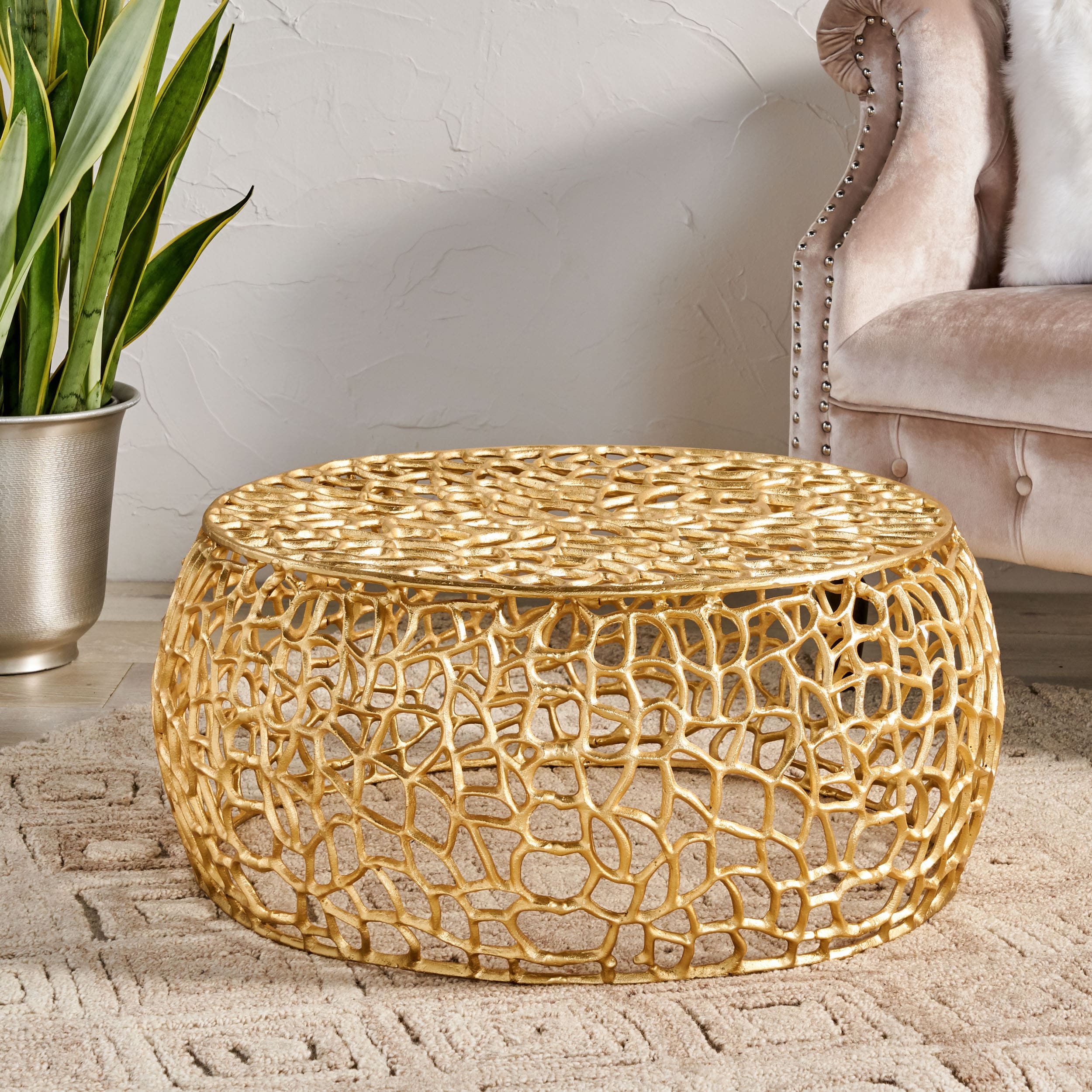 Round Gold Aluminum Mesh Modern Glam Coffee Table