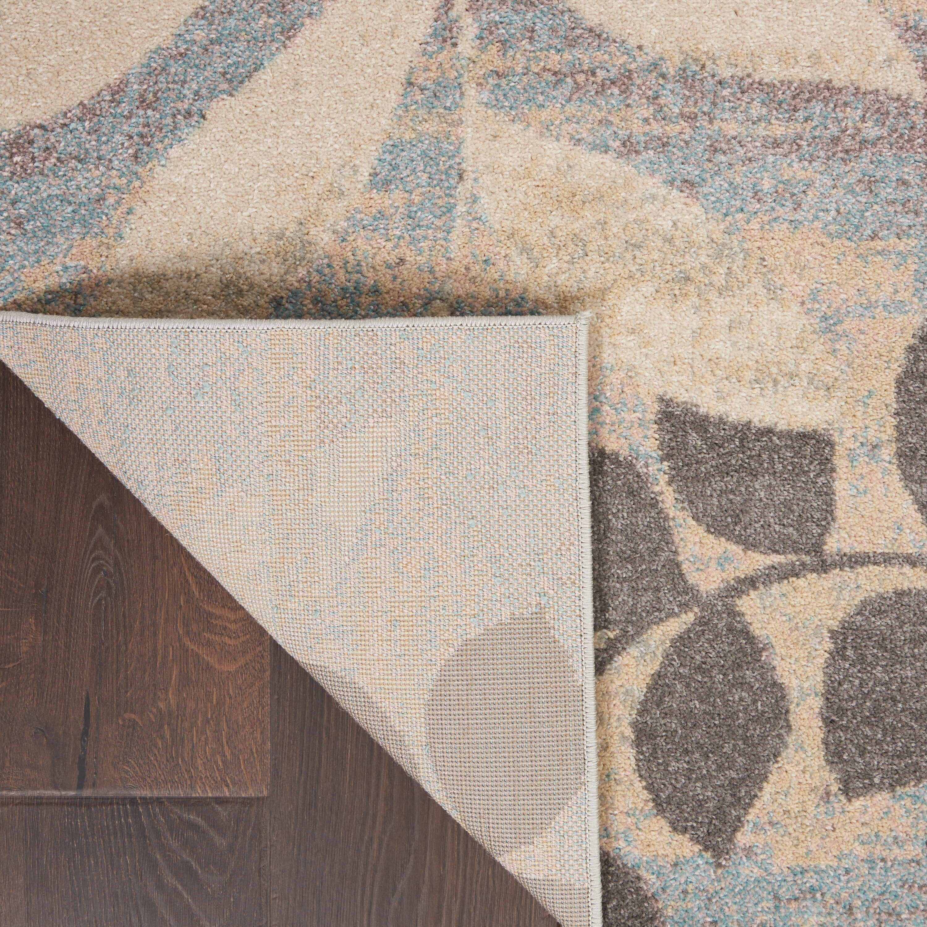 Ivory and Light Blue Floral Synthetic 4' x 6' Rug