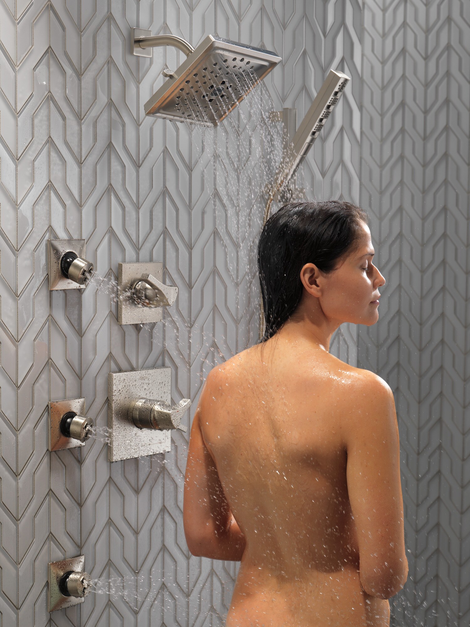 Delta T11974-SS Bath-Shower-Facc - View #10
