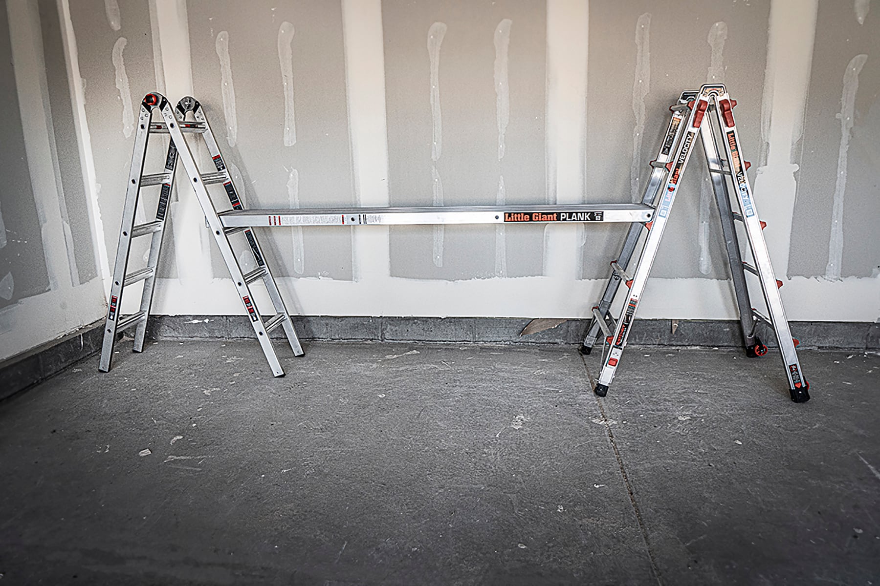 Little Giant Ladders Aluminum 11-in Platform For Ladders and Scaffolding