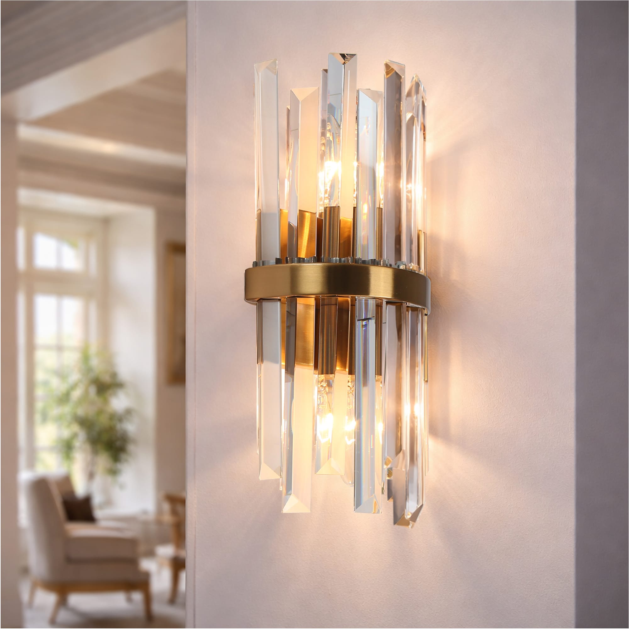 LNC Tadonipkeseismo Crystal 6-in W 2 -Light Satin Brass Wall Sconce
