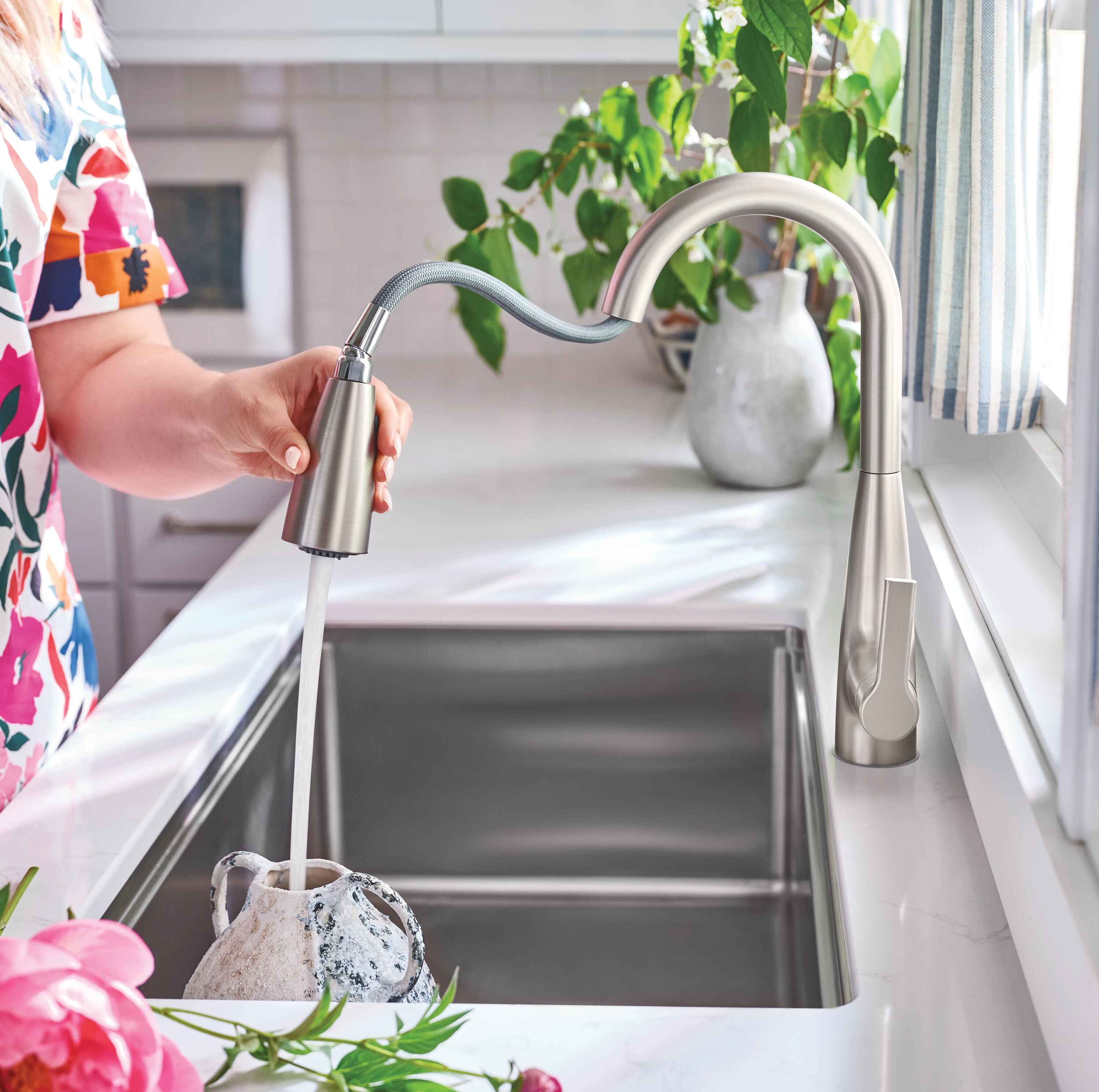 Moen 87627EWSRS Kitchen-Faucets - View #9