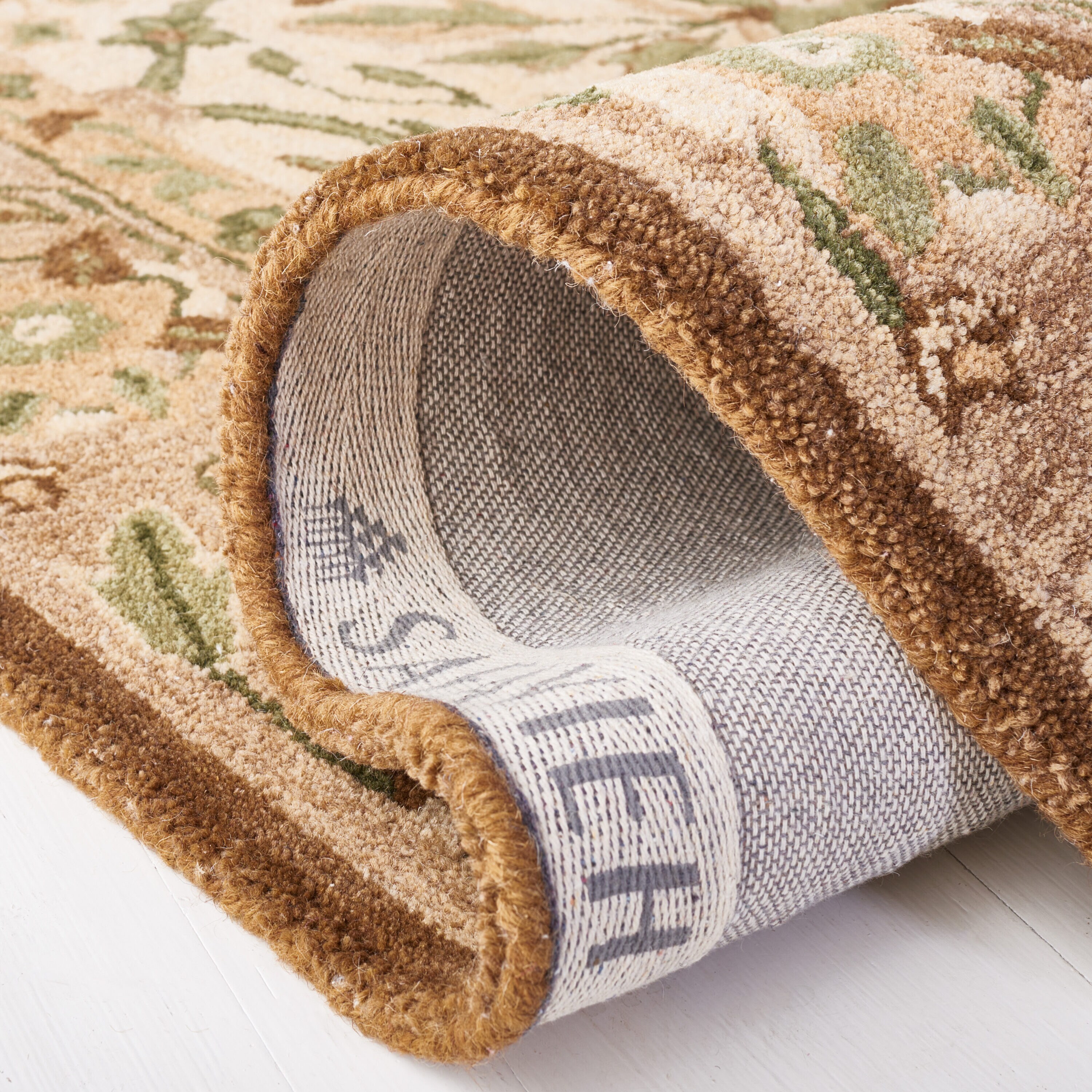 Safavieh AT65B-5 rugs - View #6