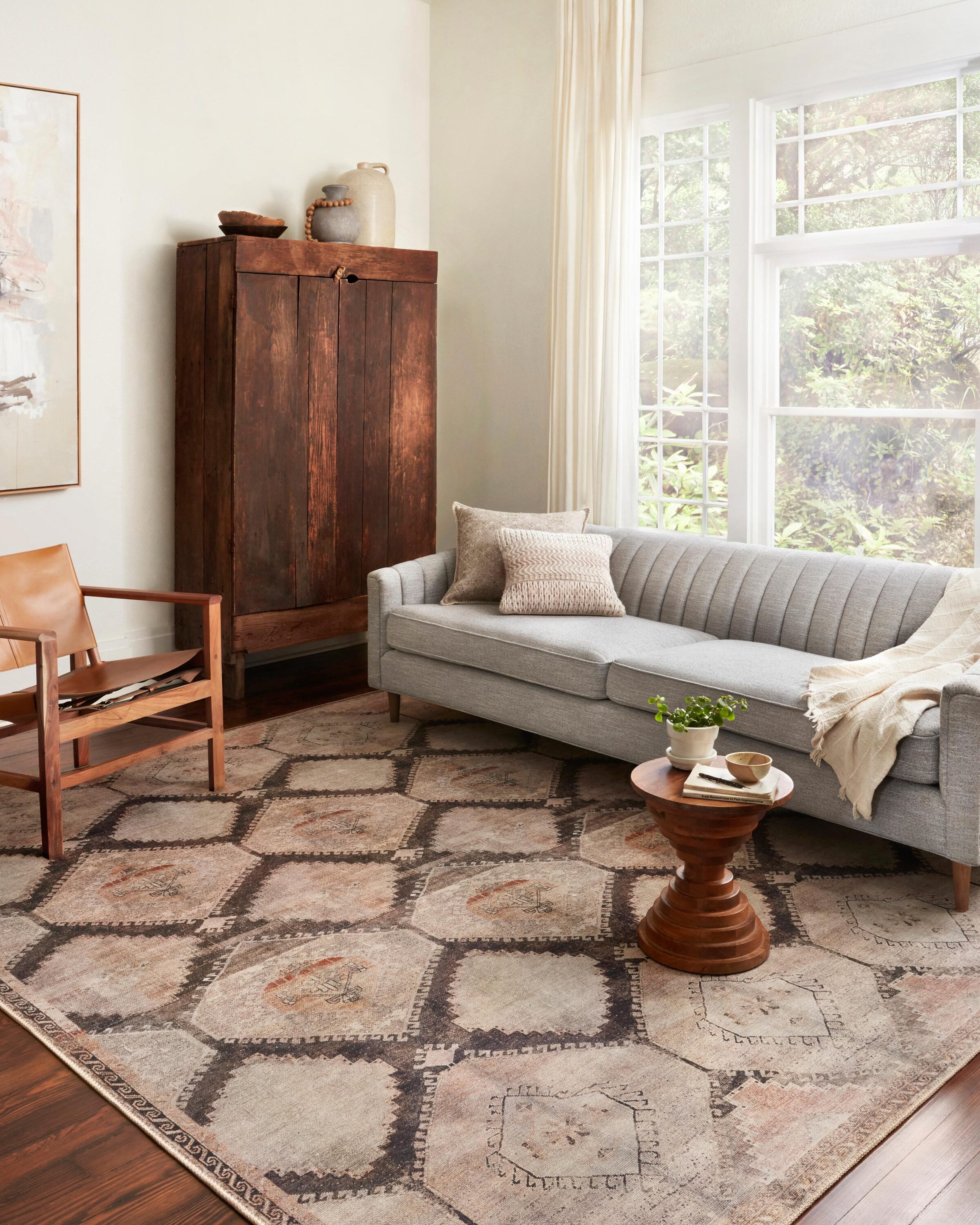 Loloi II WYNTWYN-08GTBH2050 Wynter 2 x 5 (ft) Loomed Polyester GRAPHITE / BLUSH Rectangular Indoor Distressed/Overdyed Persian Area rug
