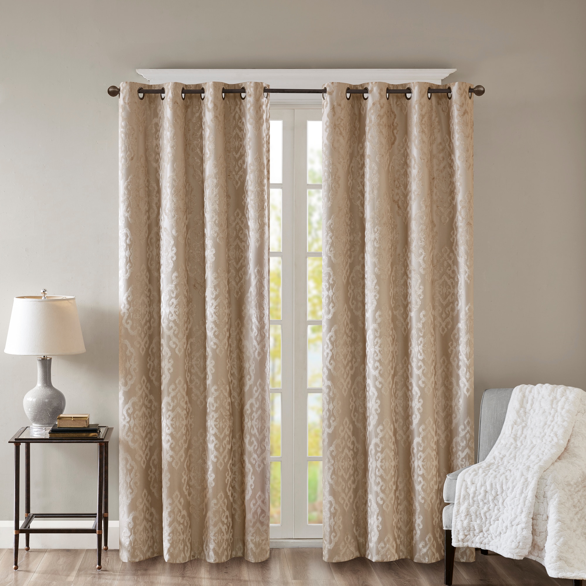 Sunsmart SS40-0015 108-Inches Champagne Geometric Blackout Grommet Single curtain panel