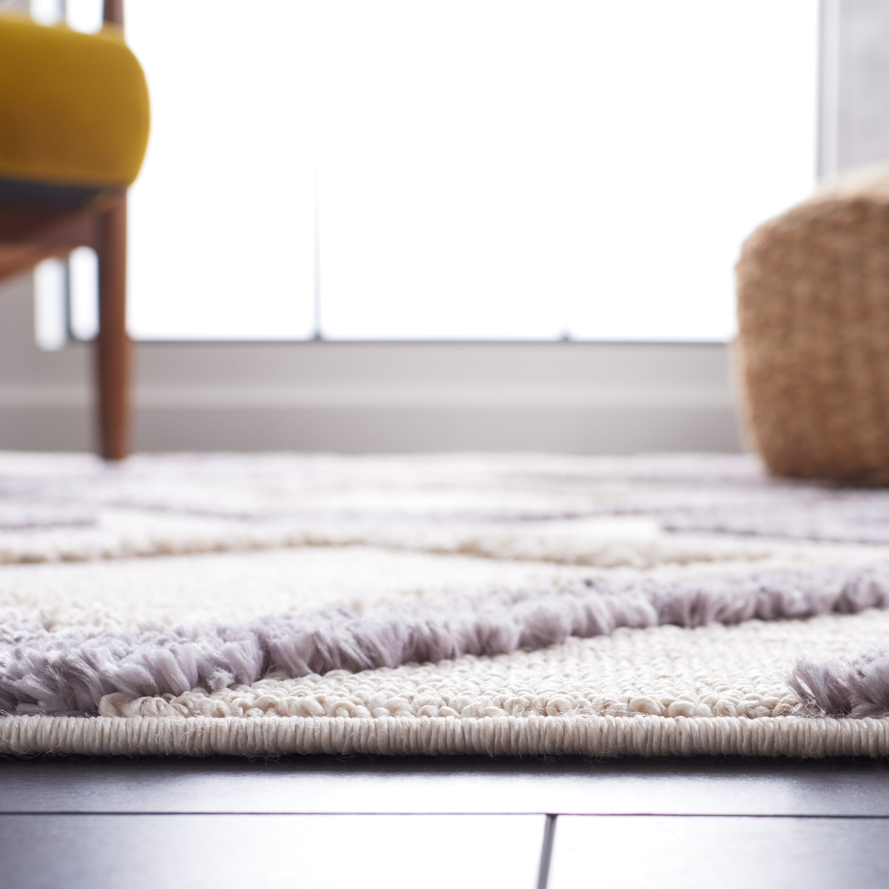 Safavieh MRK560A-7SQ rugs - View #4