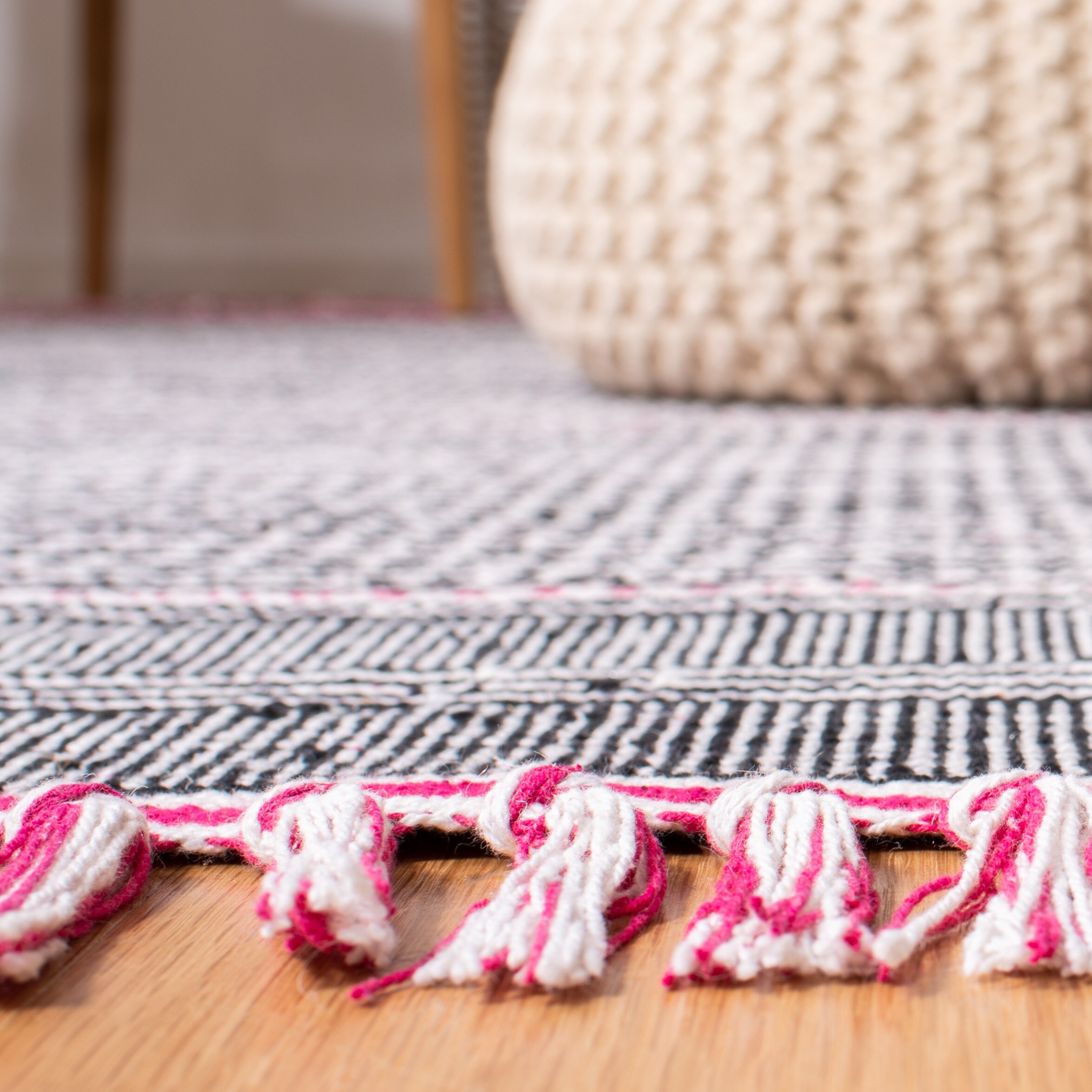 Safavieh MTK607P-3 rugs - View #4