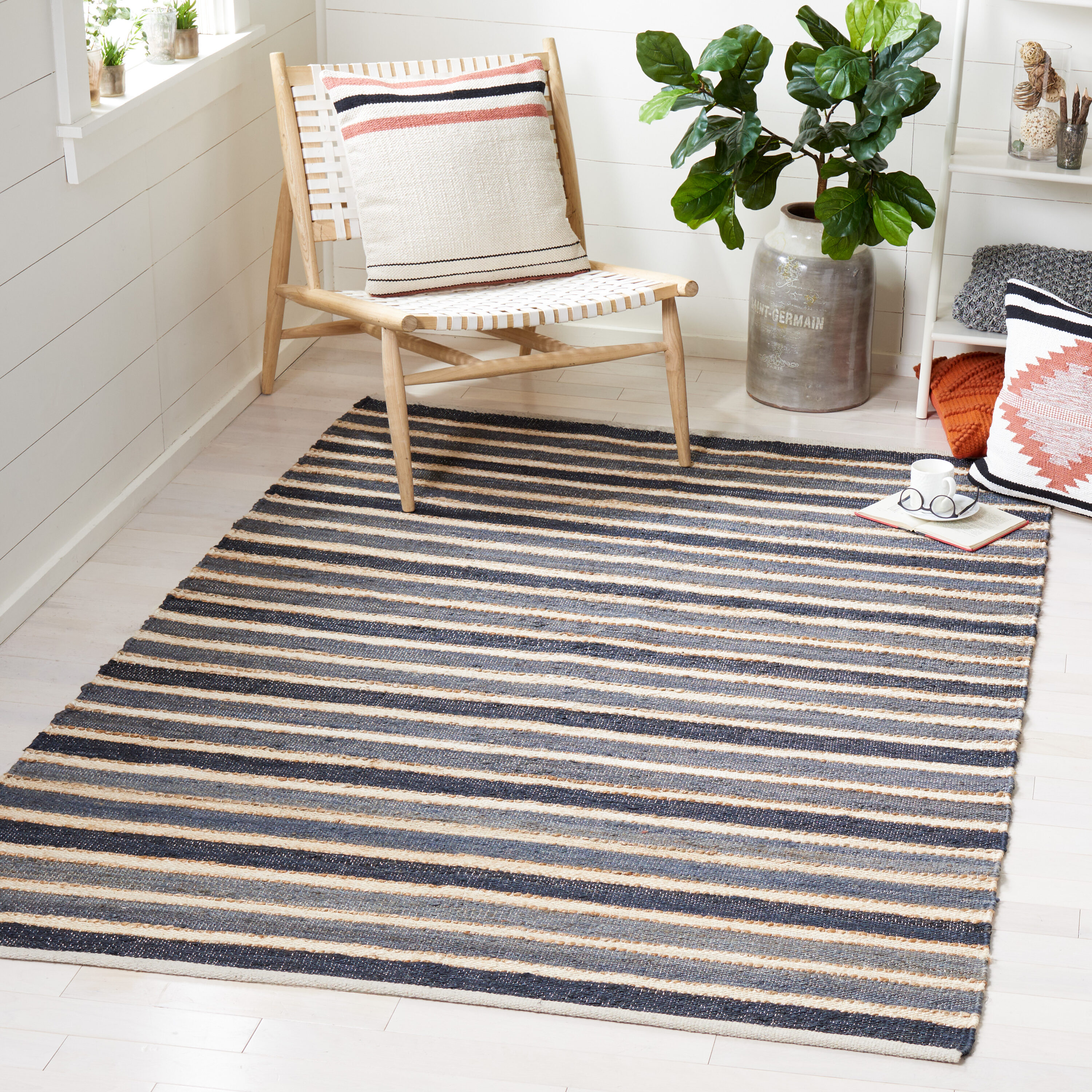  Striped Kilim 318 Charcoal/Ivory Contemporary 5ft x 8ft Rectangle Rug