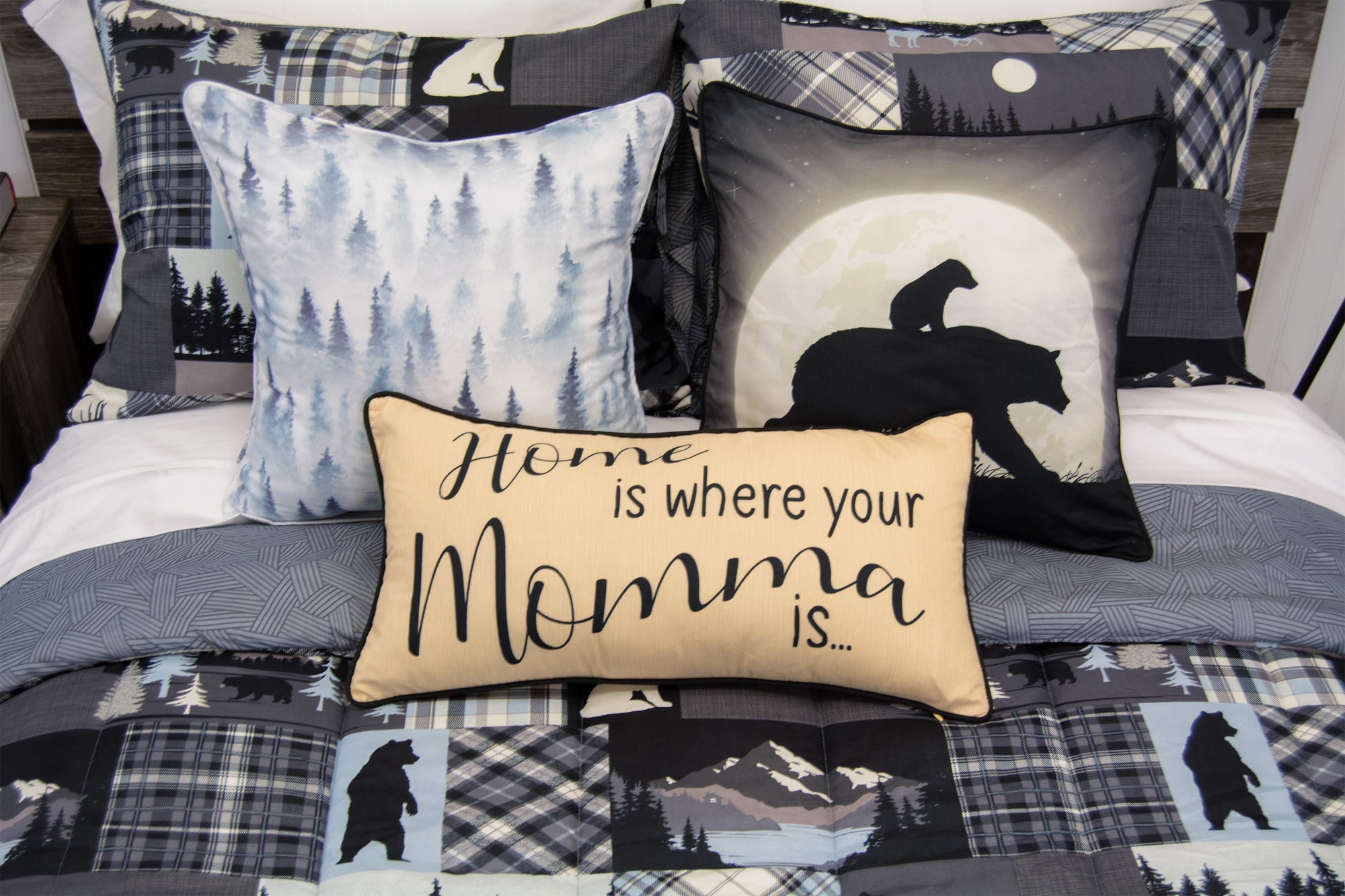 Donna Sharp Y20205 Accent-Pillows - View #2
